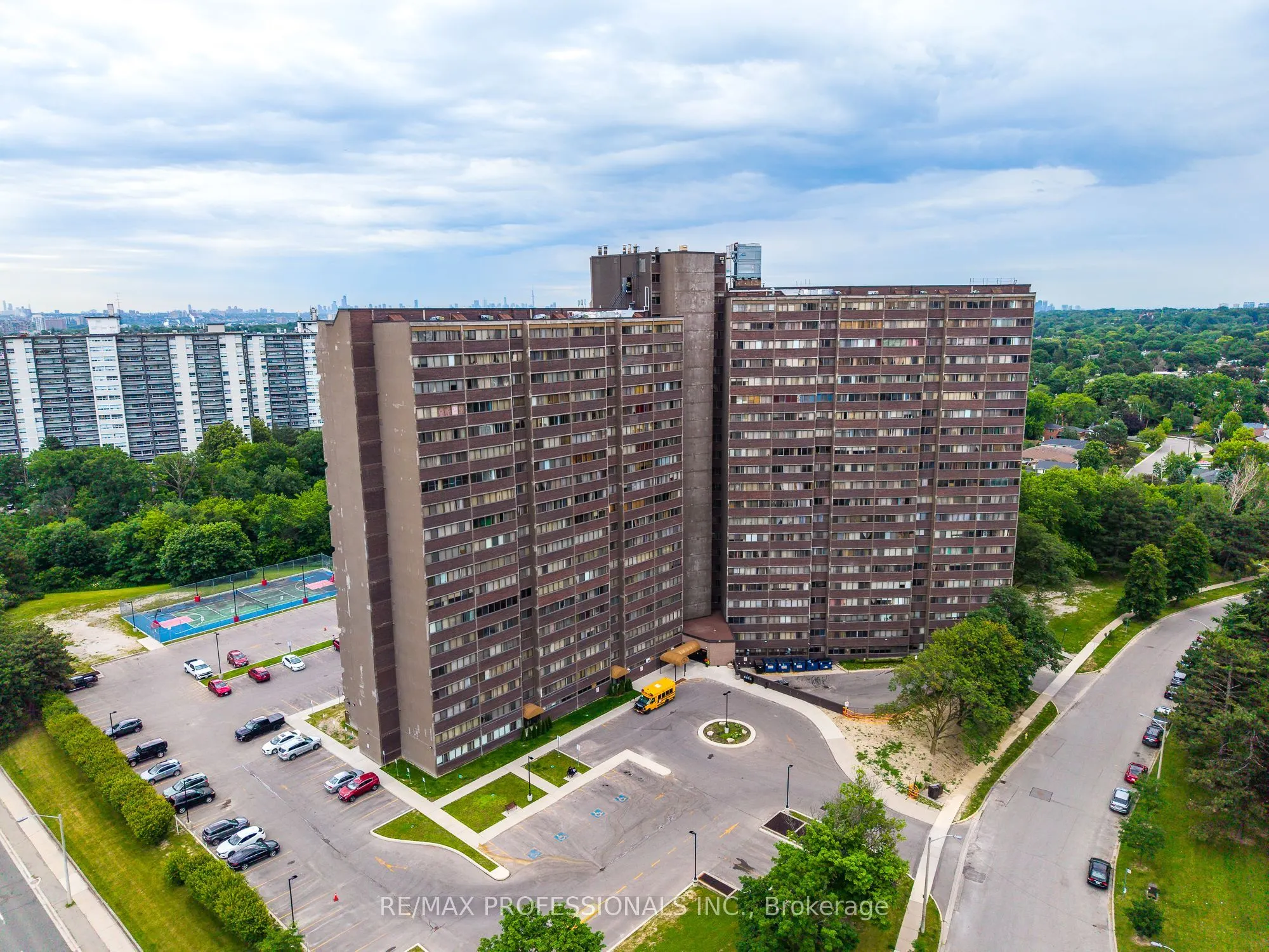 11 Wincott Drive #1208