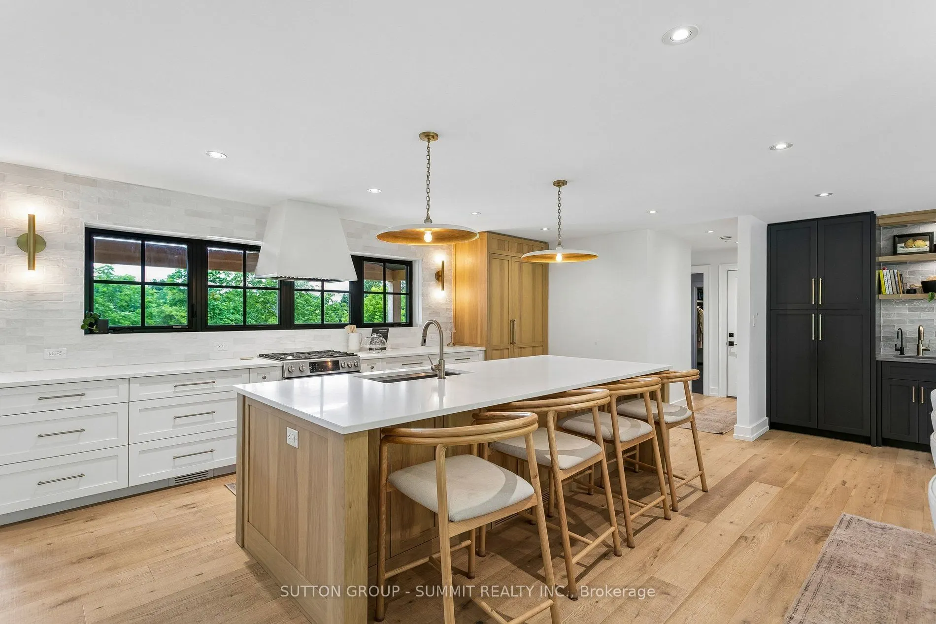 1315 Britannia Road