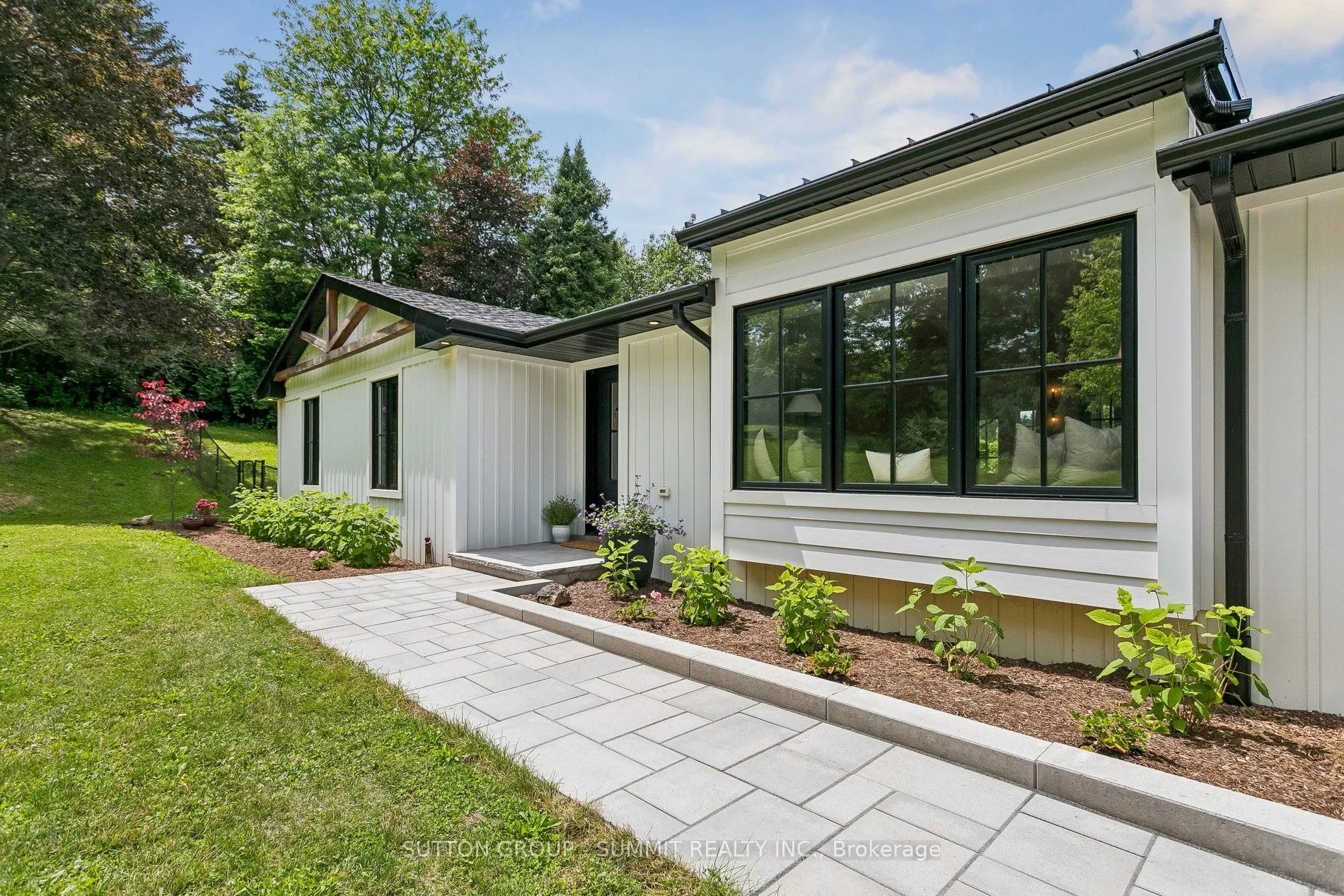 1315 Britannia Road