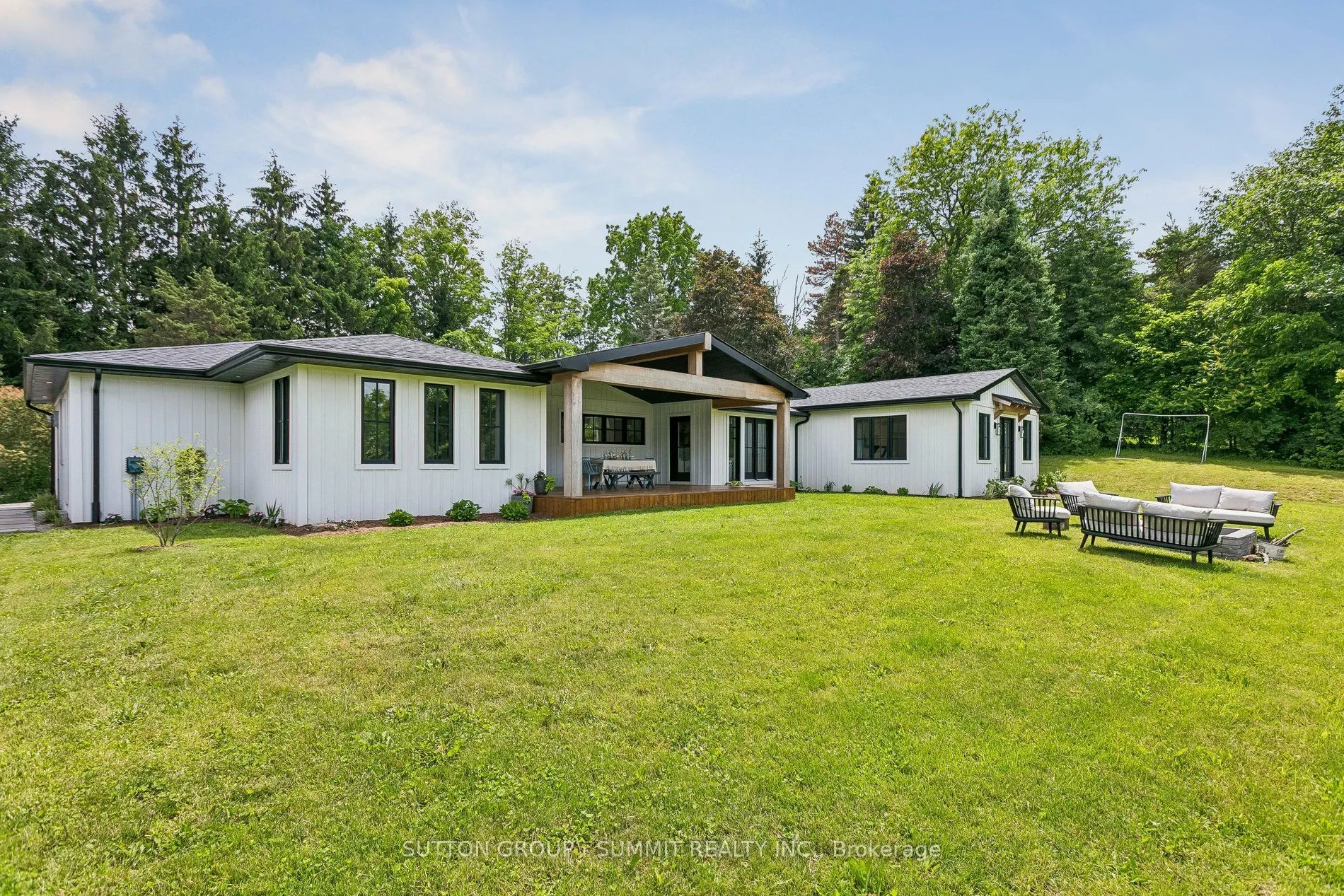 1315 Britannia Road