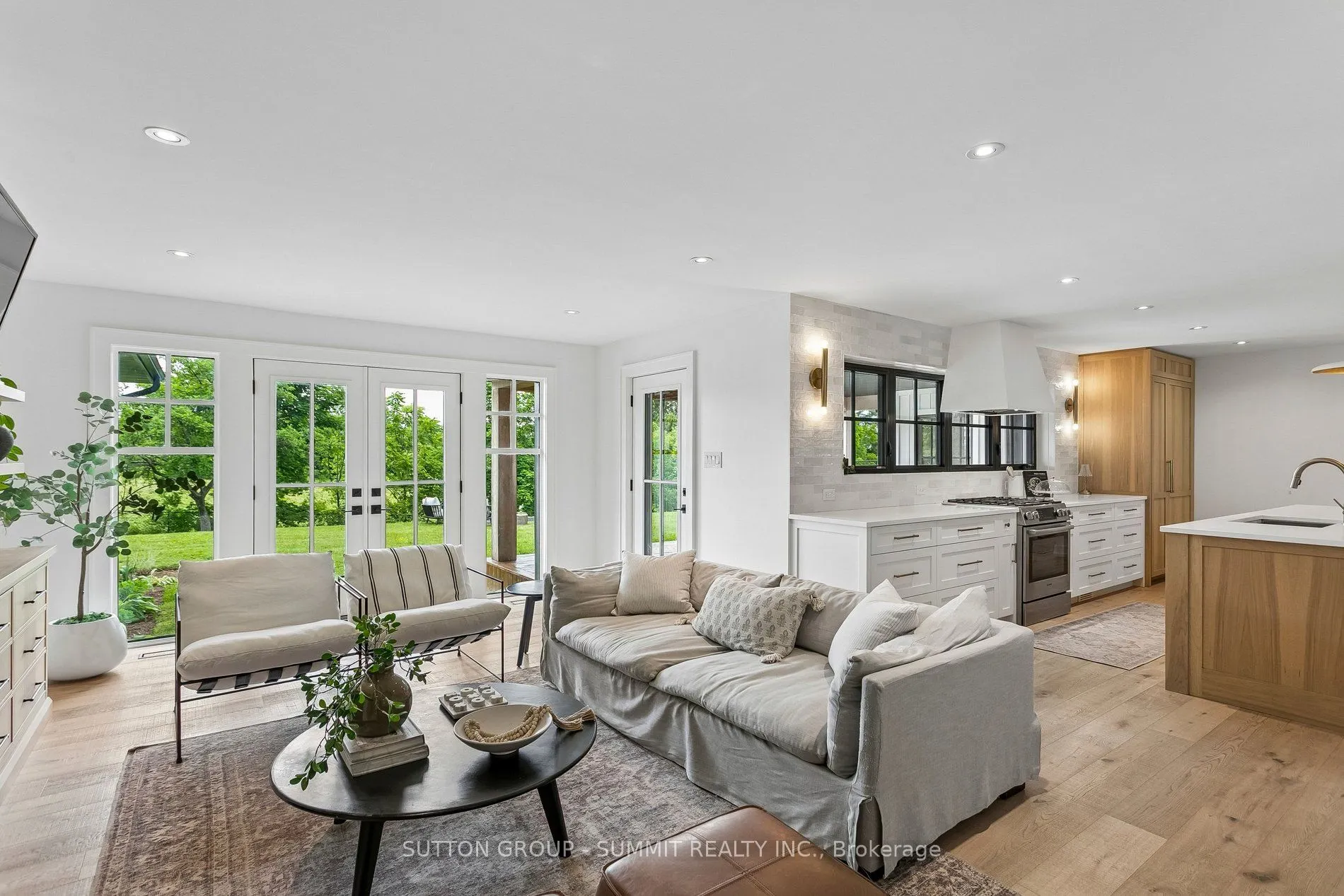 1315 Britannia Road