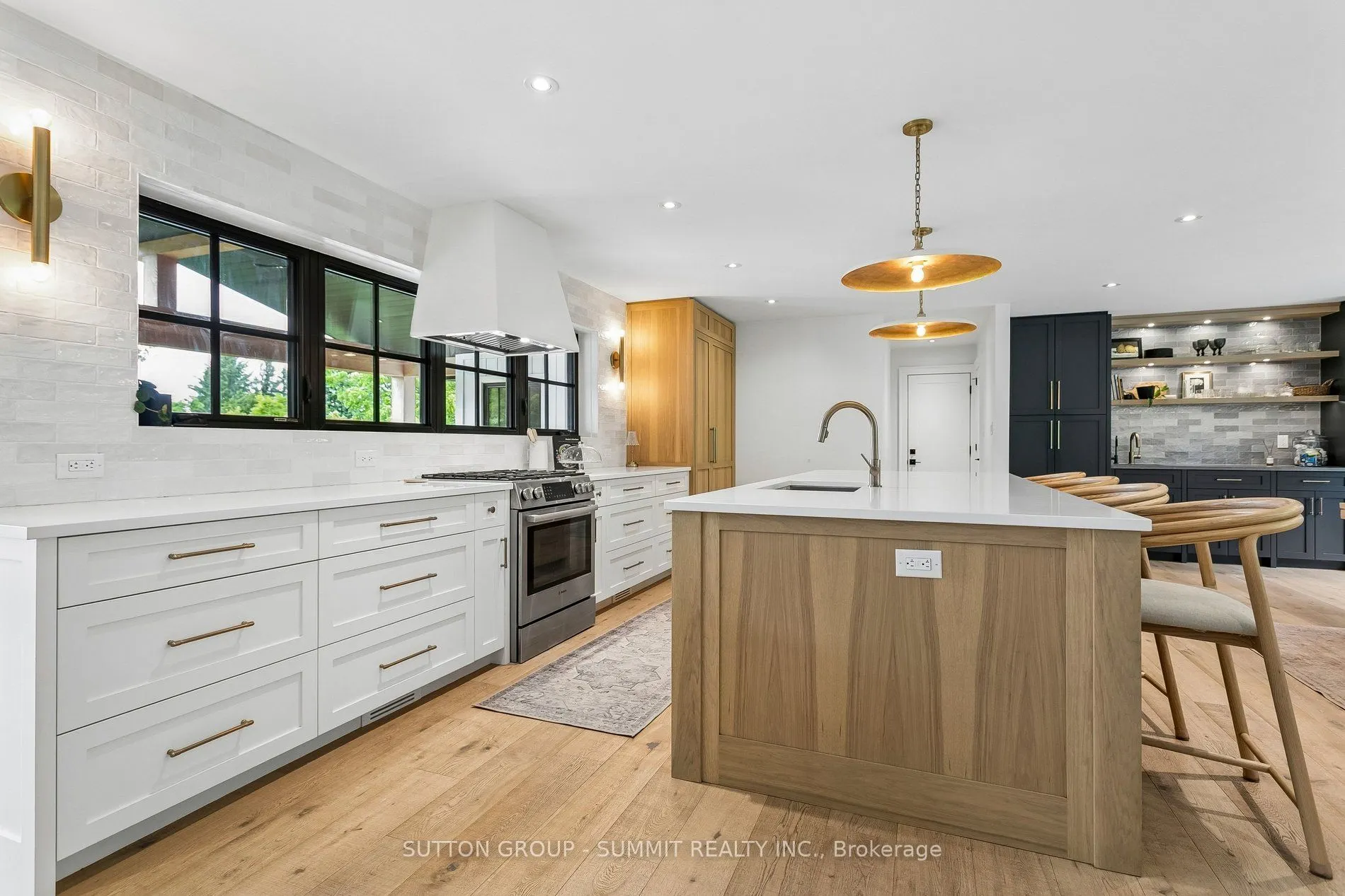 1315 Britannia Road