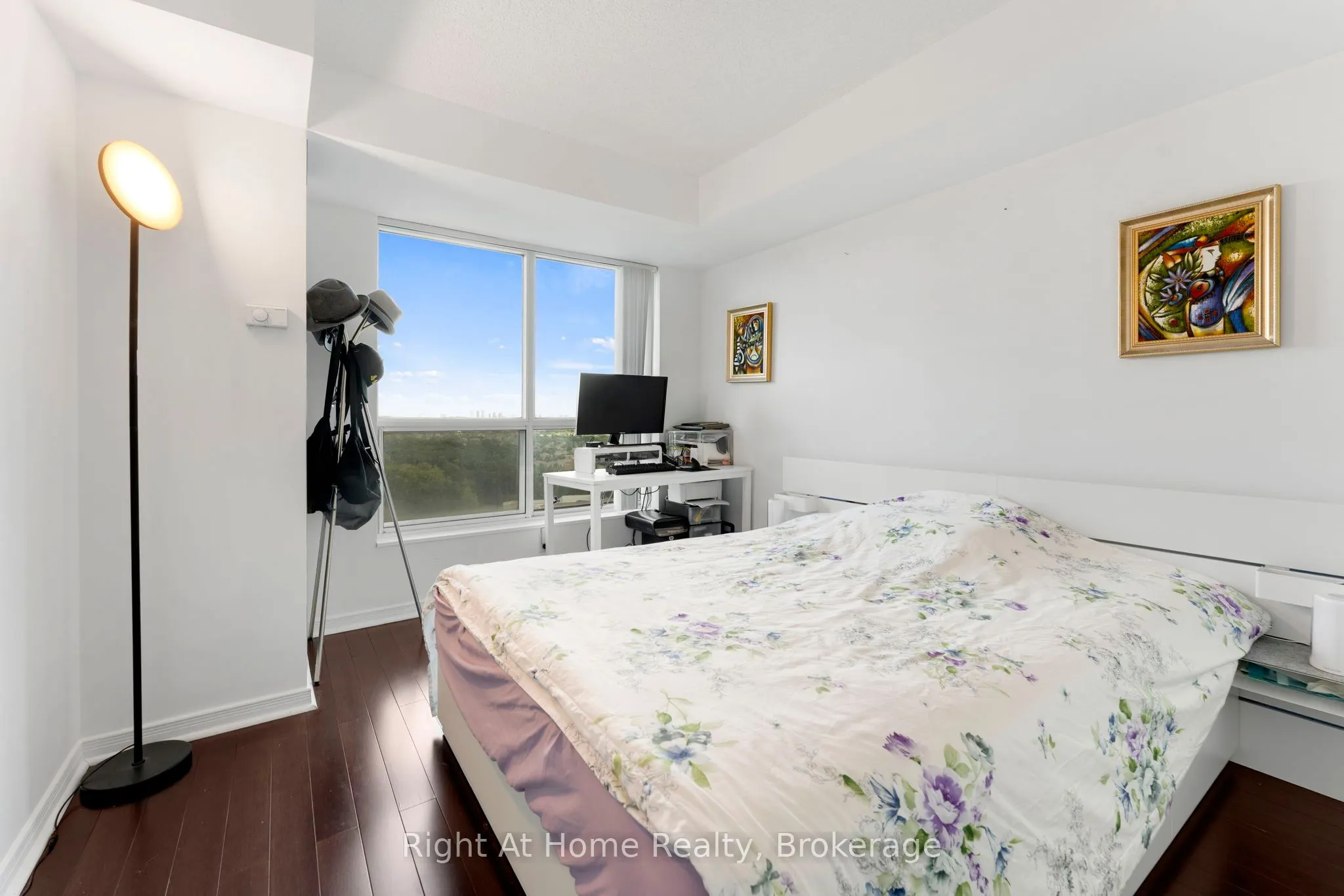 2545 Erin Centre Boulevard #1611