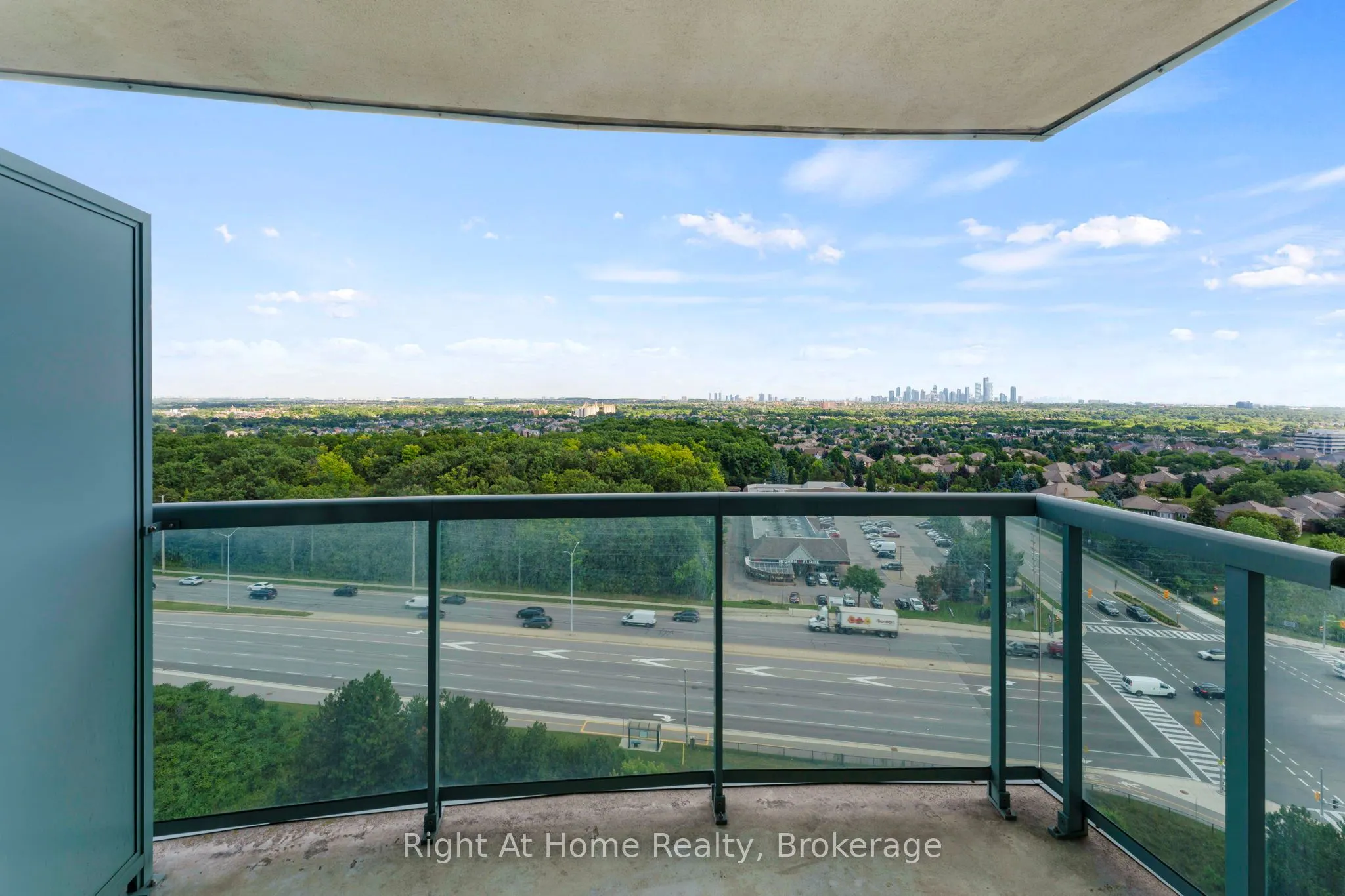 2545 Erin Centre Boulevard #1611