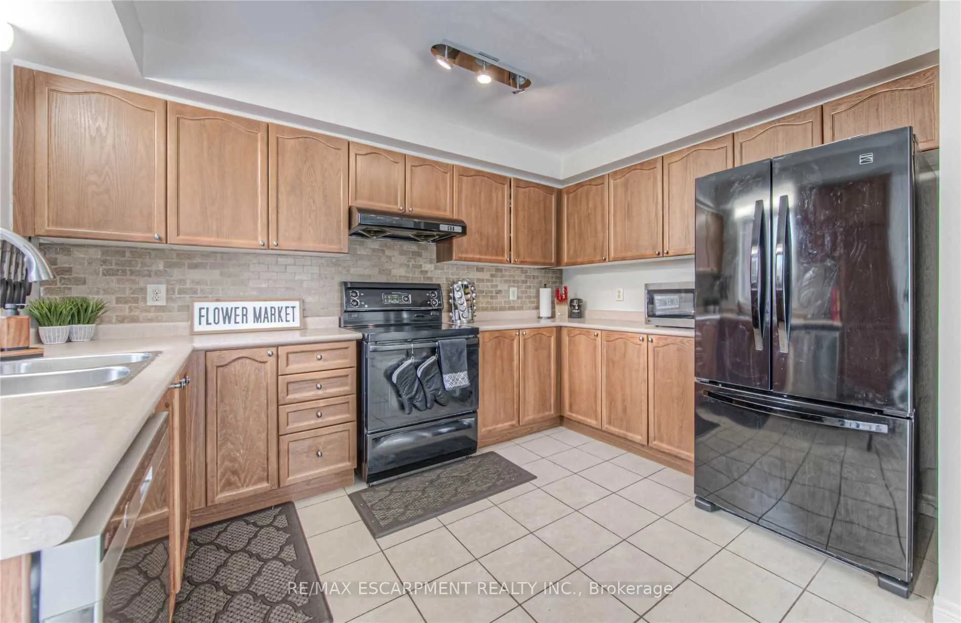 1745 Creek Way #7