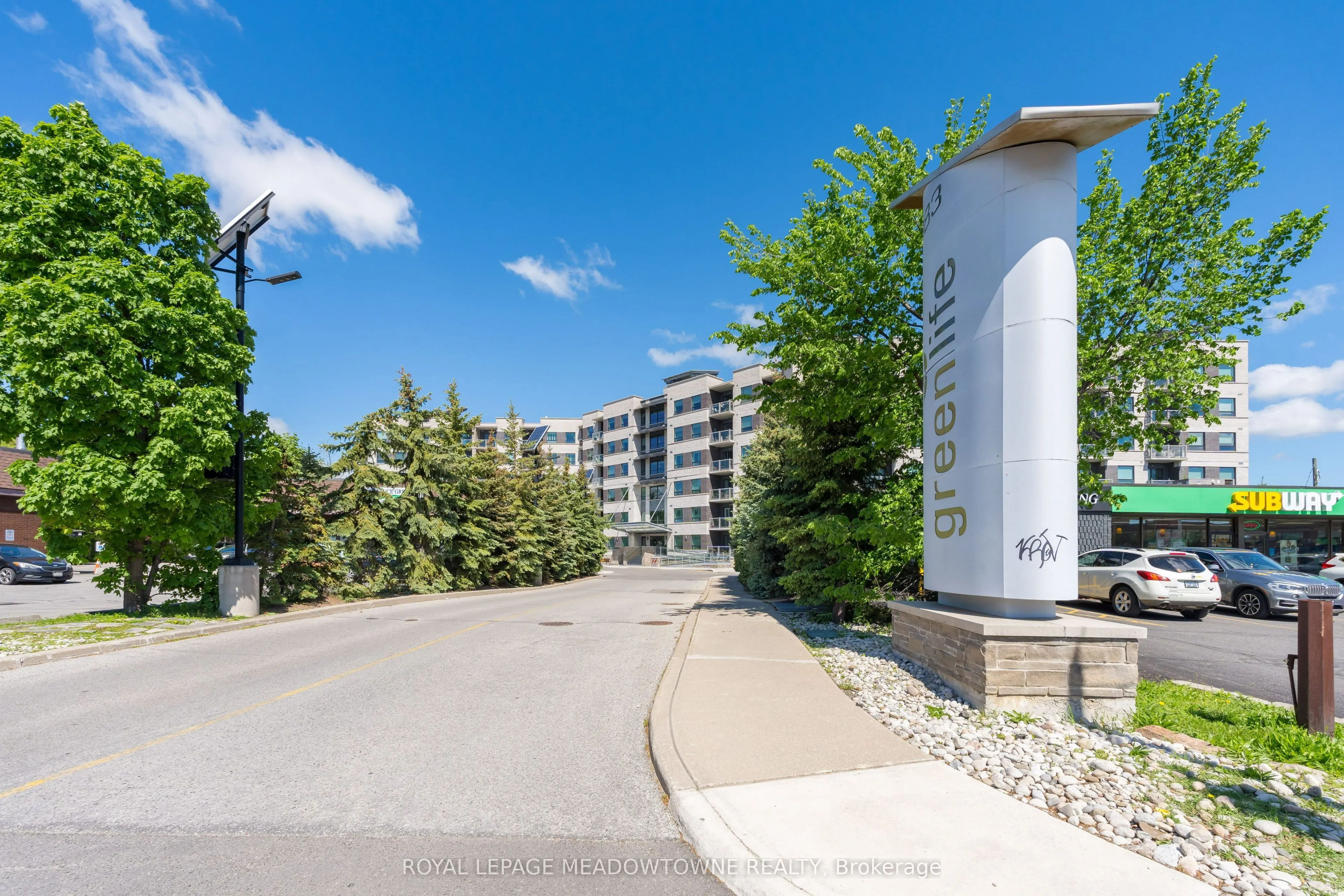 383 Main Street E #520