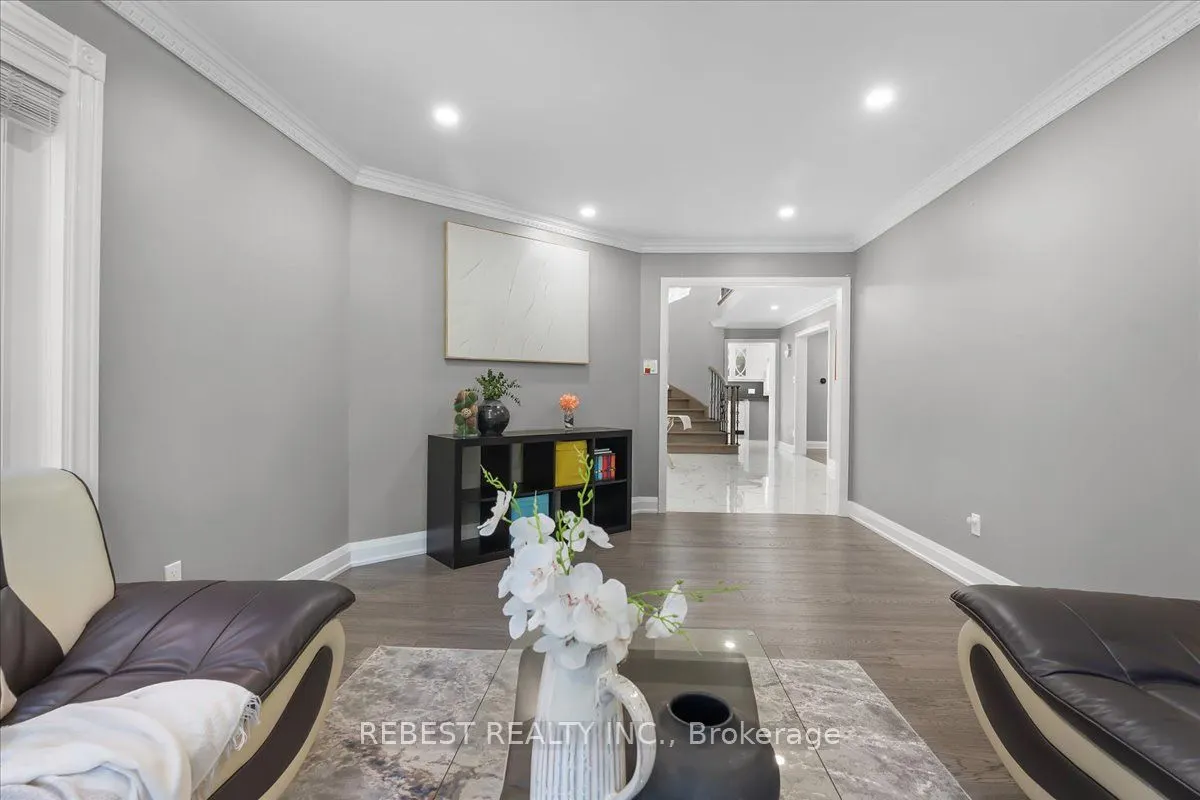 5090 Mississauga Road