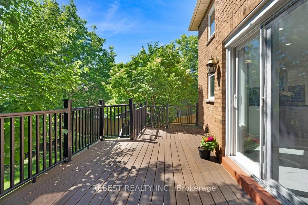 5090 Mississauga Road