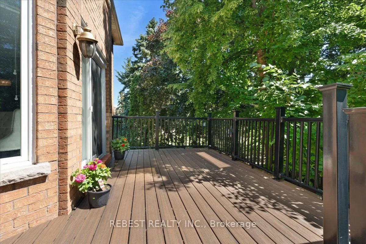 5090 Mississauga Road