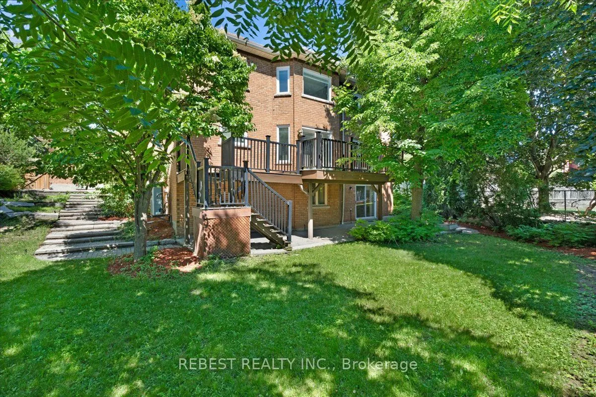 5090 Mississauga Road
