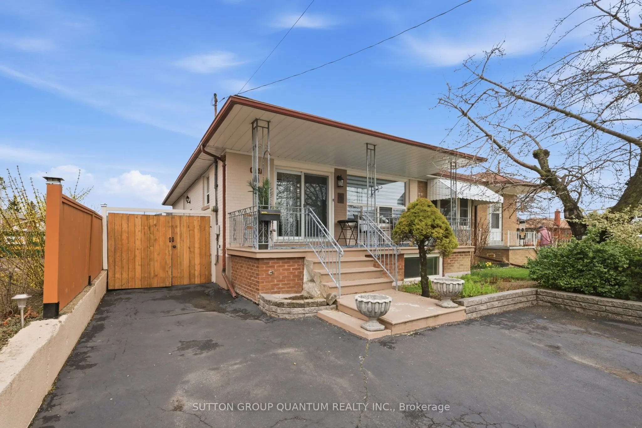 1257 Alexandra Avenue