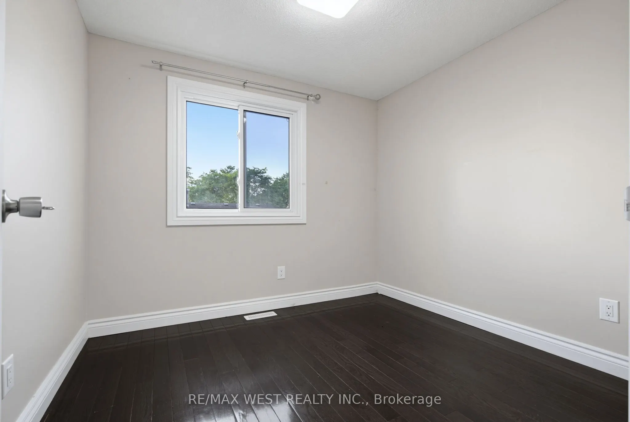 24 Primrose Crescent