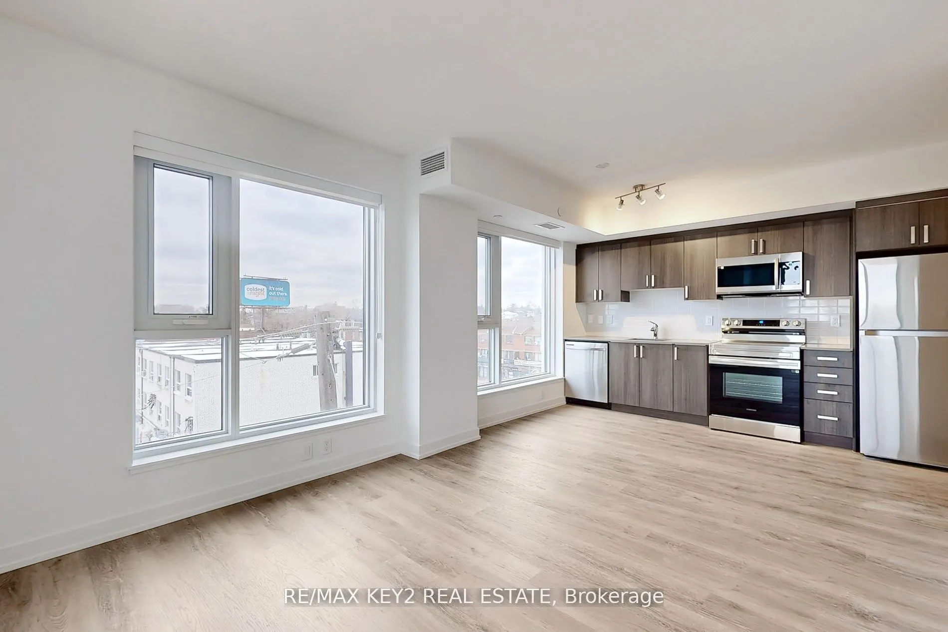 556 Marlee Avenue #425