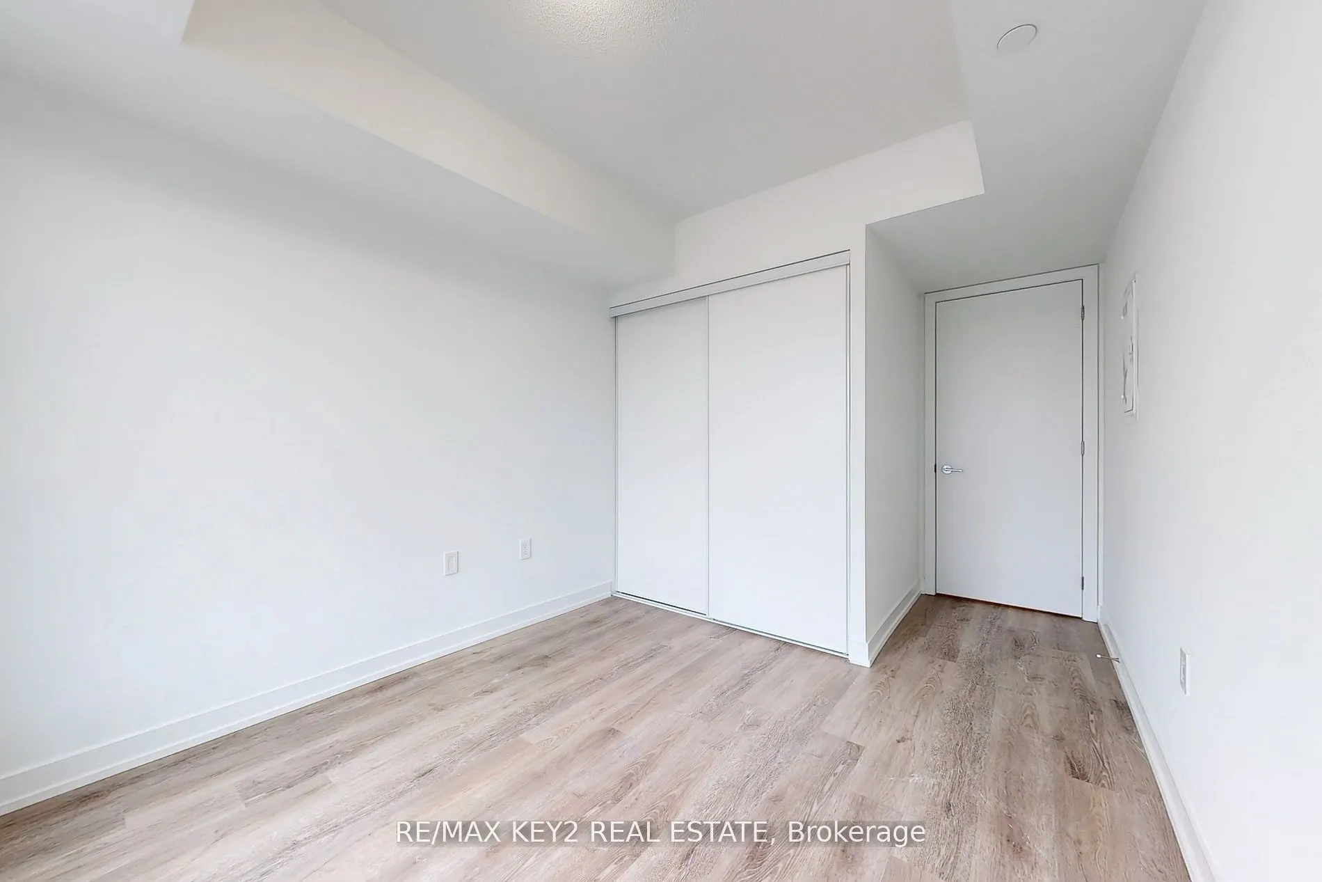 556 Marlee Avenue #425