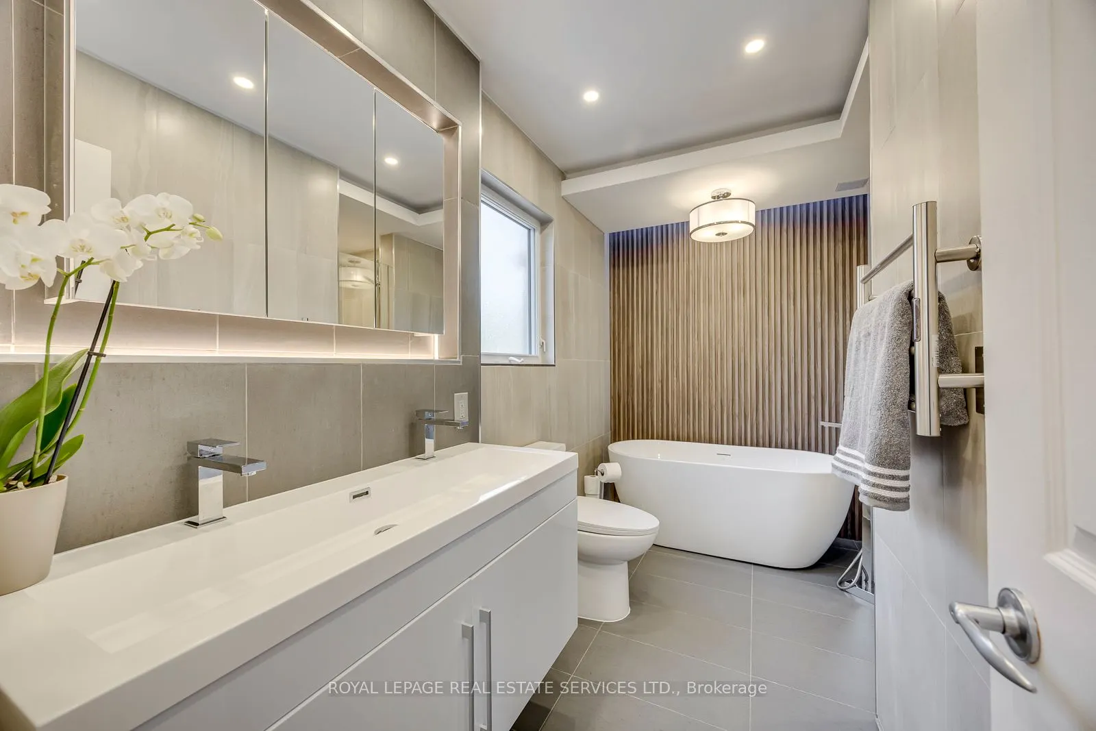 300 Canital Court