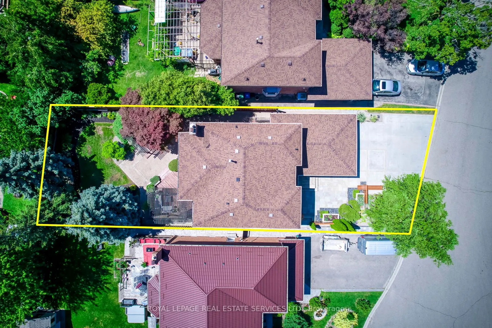 300 Canital Court