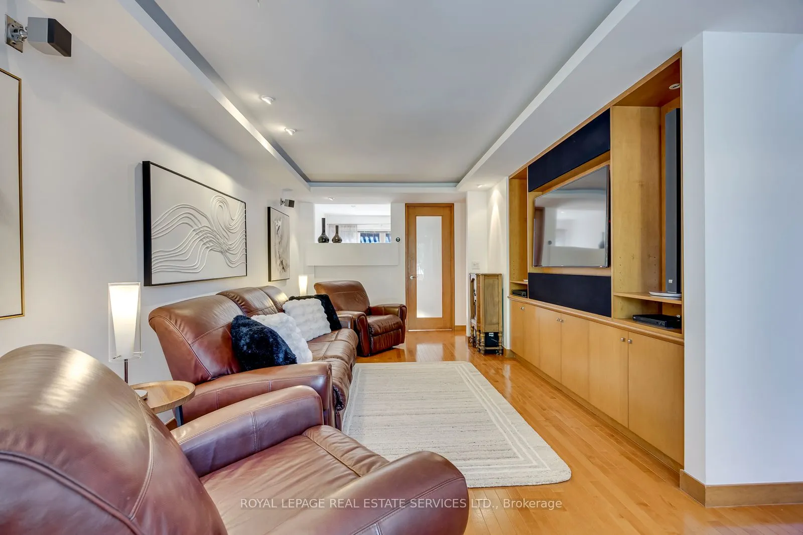 300 Canital Court