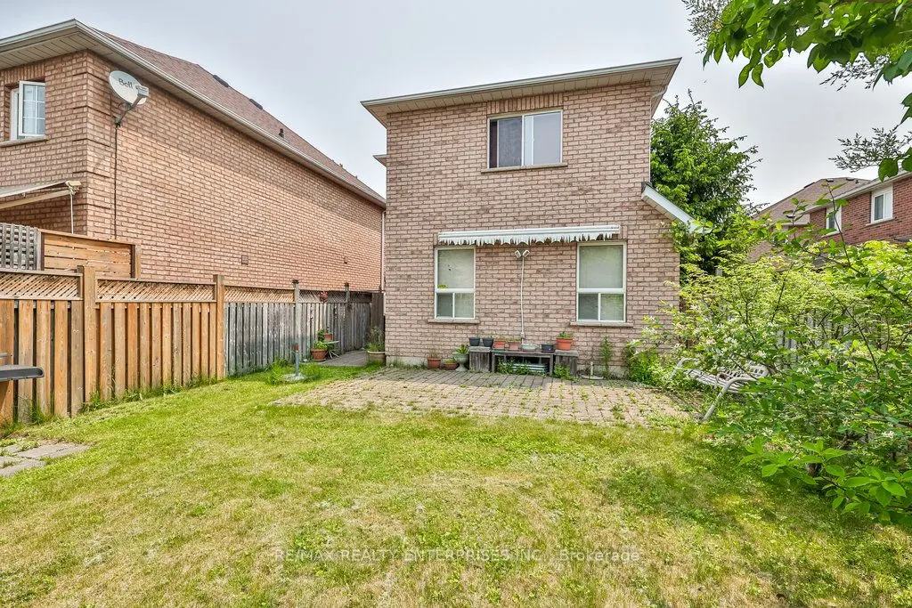 3 Jack Kenny Court