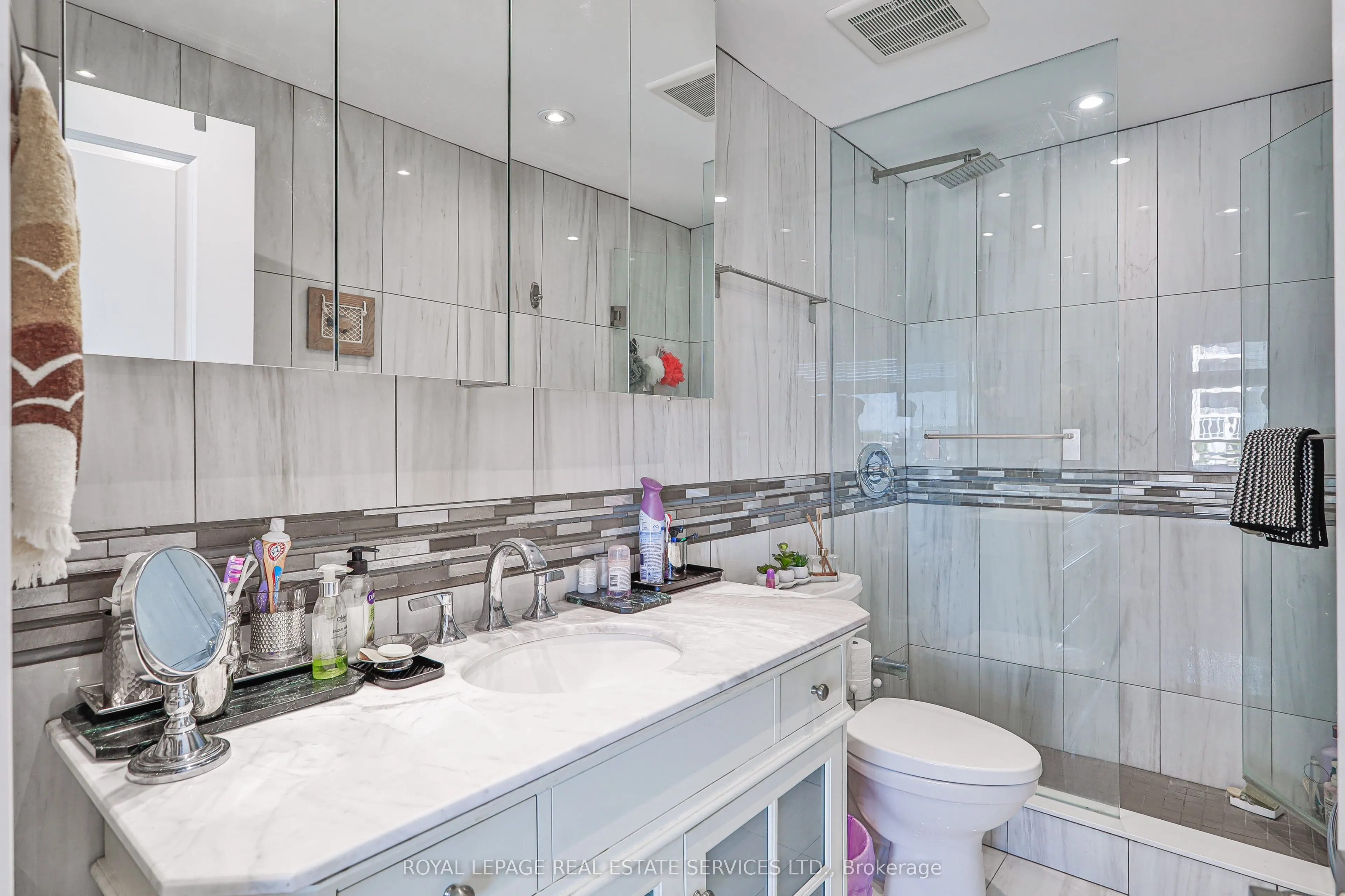 2267 Lake Shore Boulevard W #1304