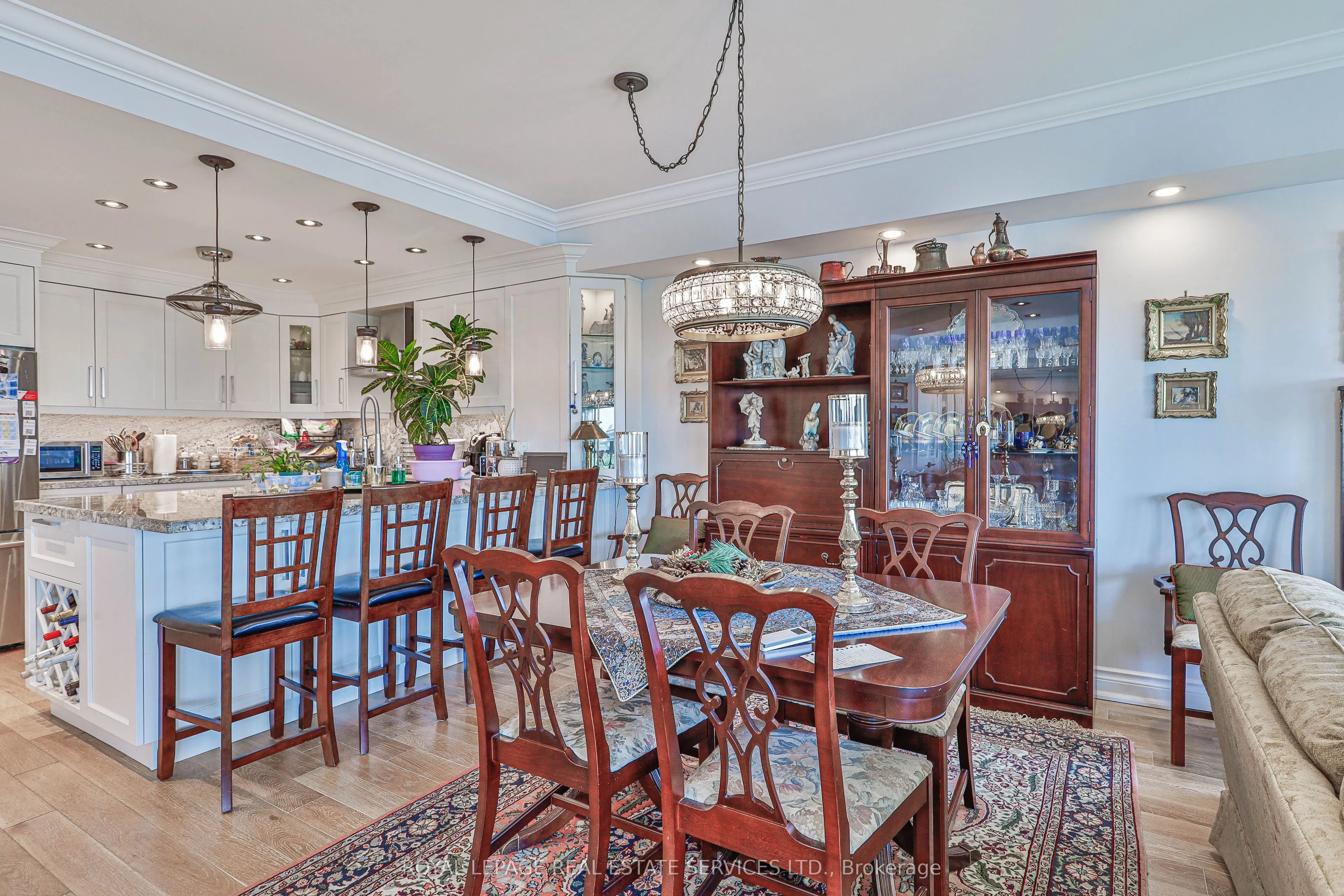 2267 Lake Shore Boulevard W #1304
