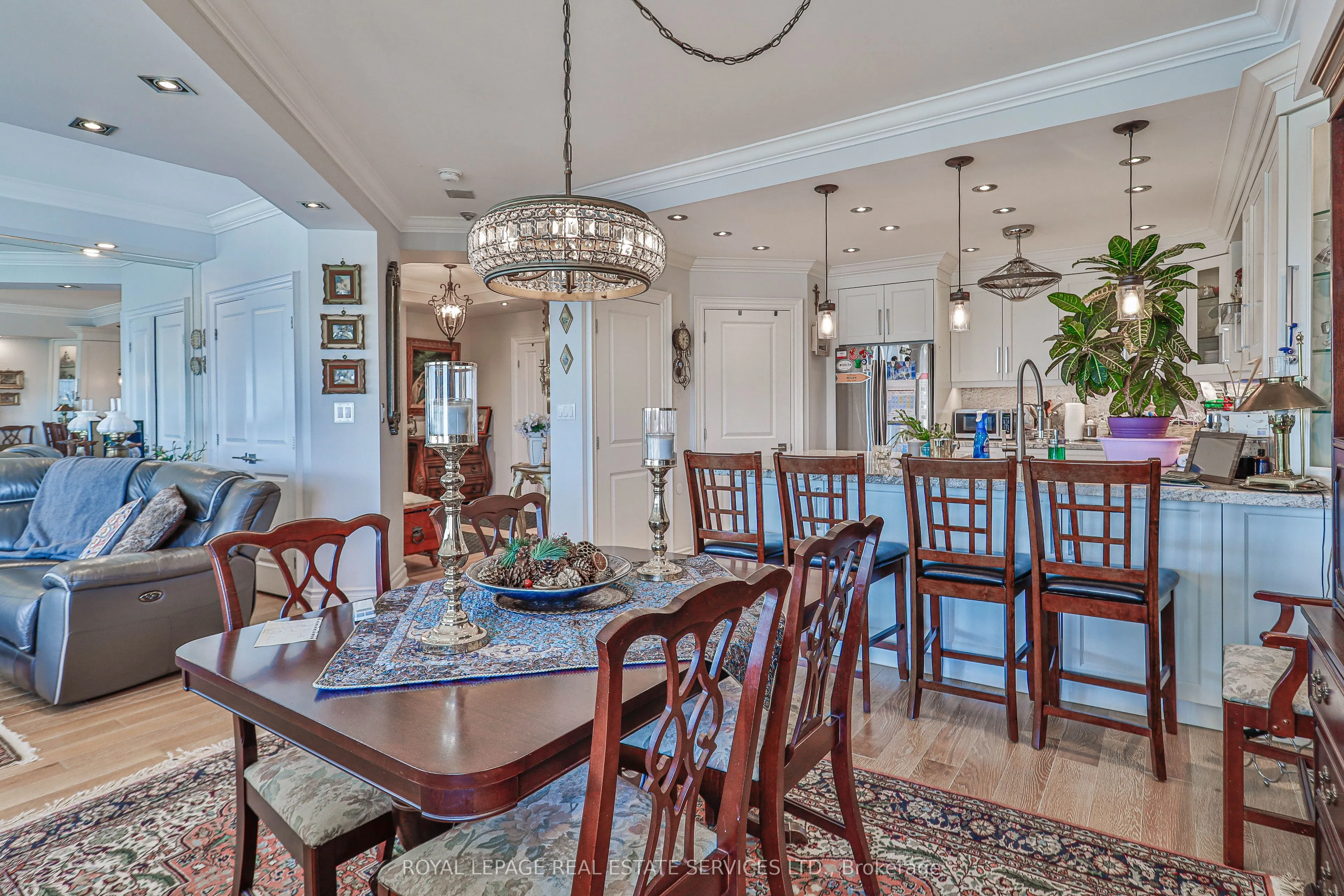 2267 Lake Shore Boulevard W #1304