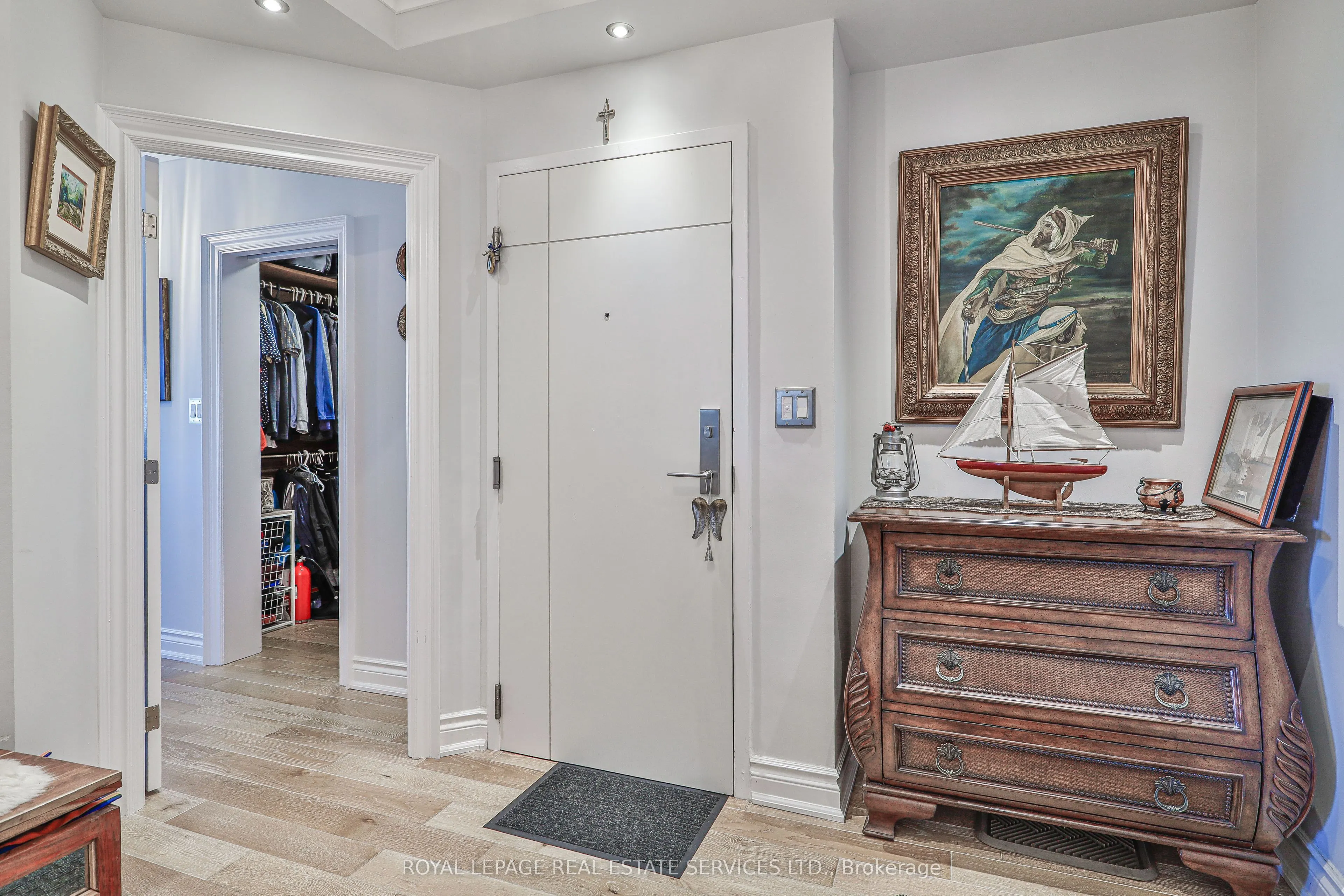2267 Lake Shore Boulevard W #1304