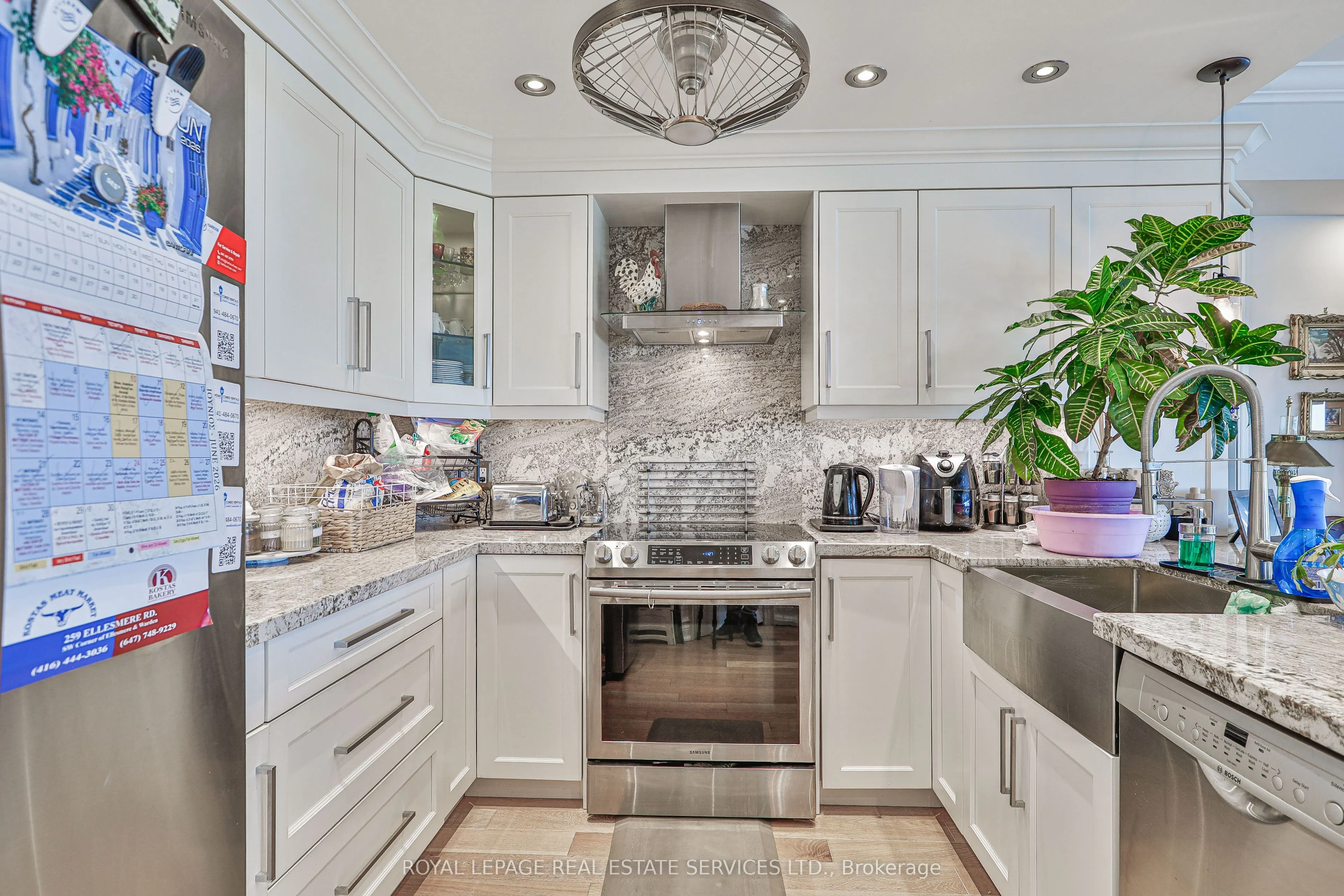 2267 Lake Shore Boulevard W #1304