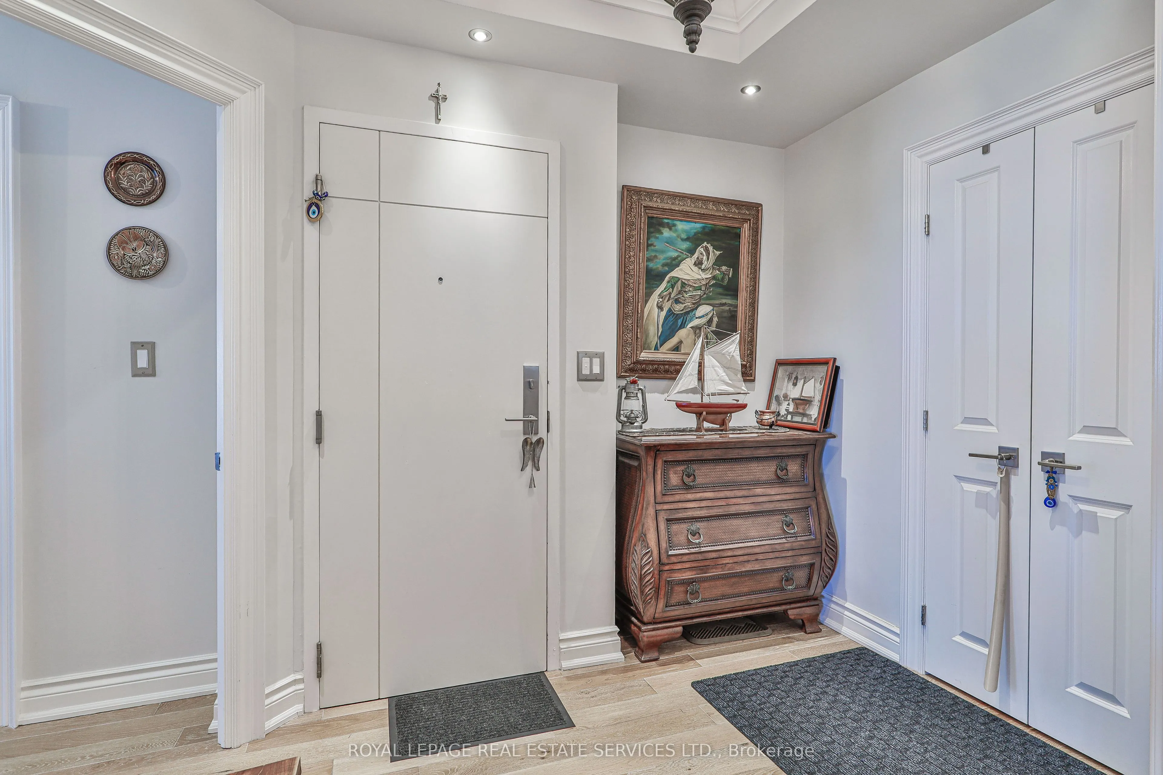 2267 Lake Shore Boulevard W #1304