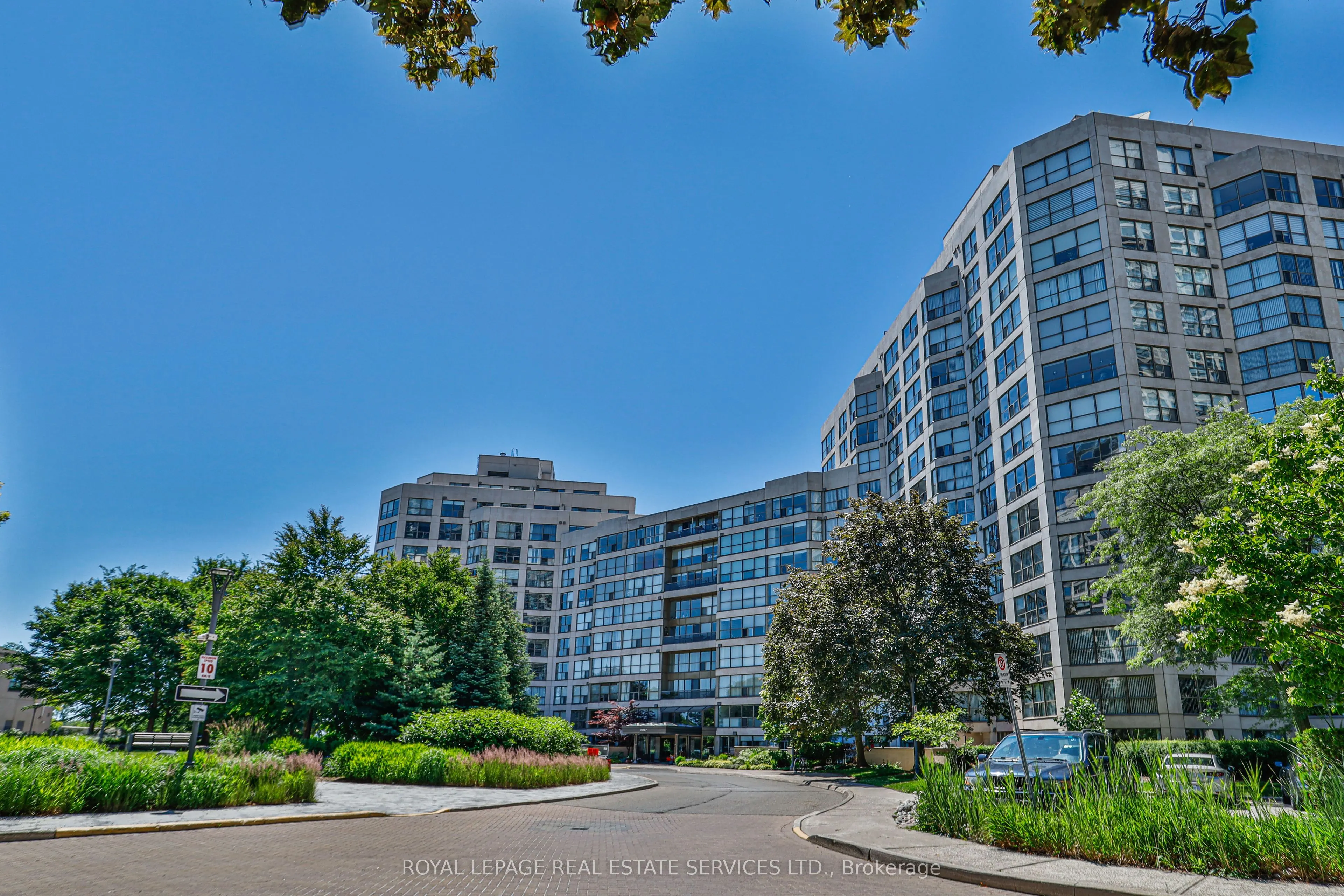 2267 Lake Shore Boulevard W #1304