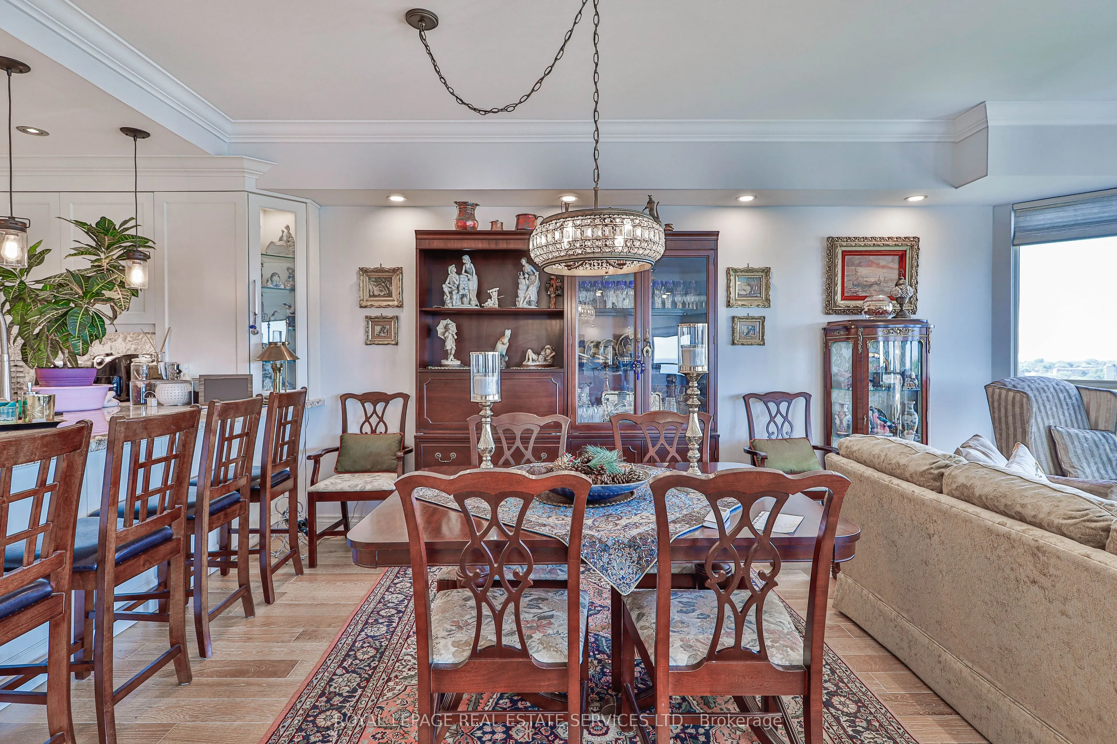 2267 Lake Shore Boulevard W #1304