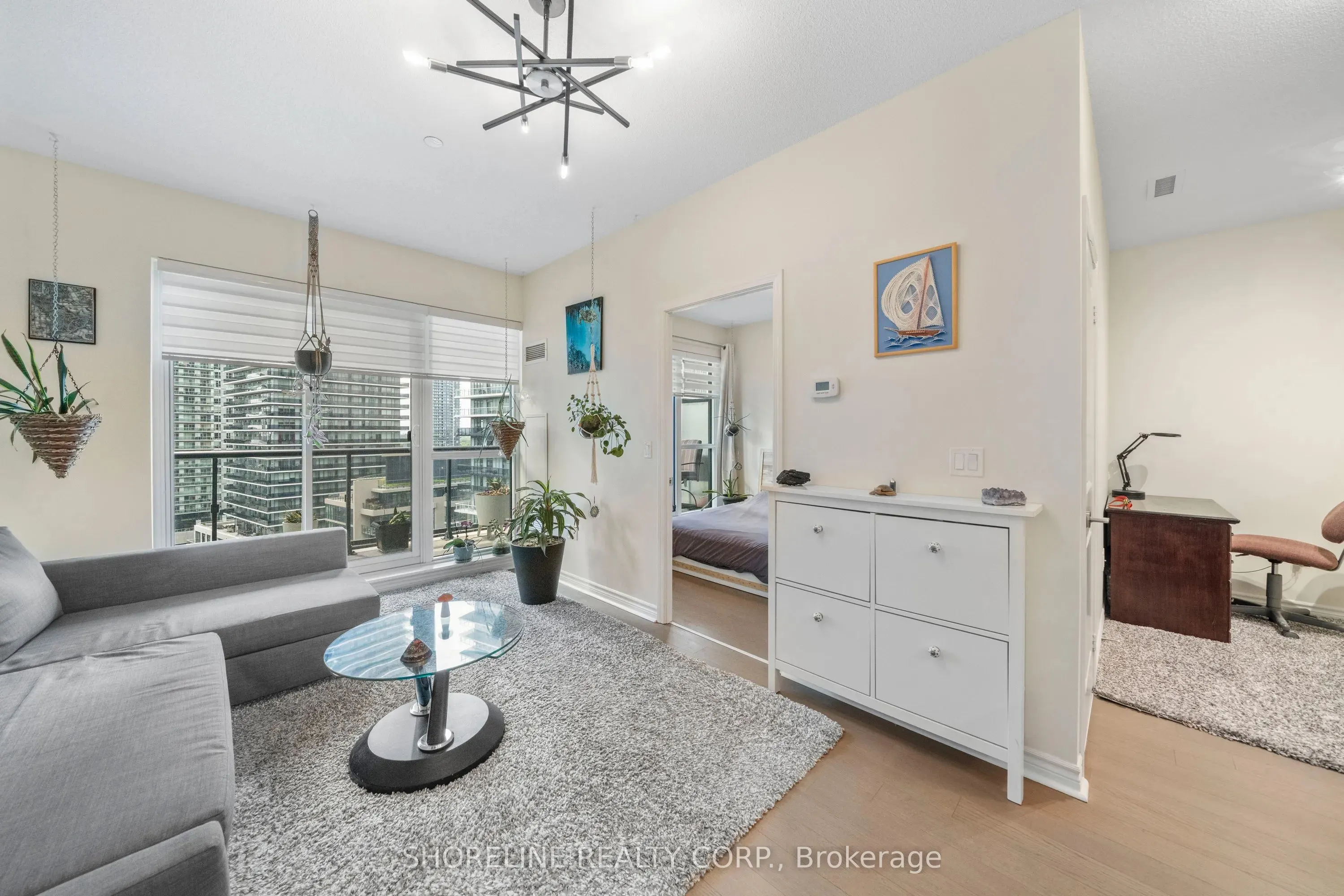 39 Annie Craig Drive #1502