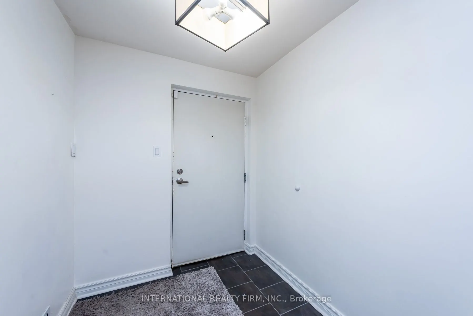 6855 Glen Erin Drive #15