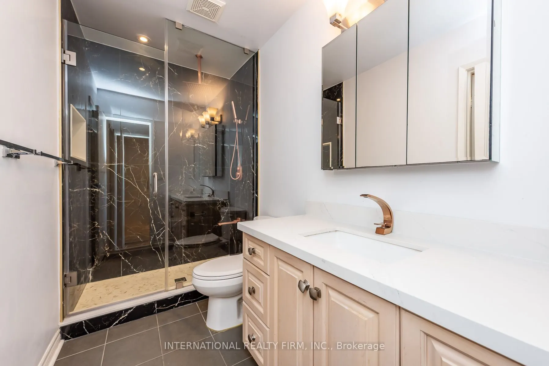 6855 Glen Erin Drive #15