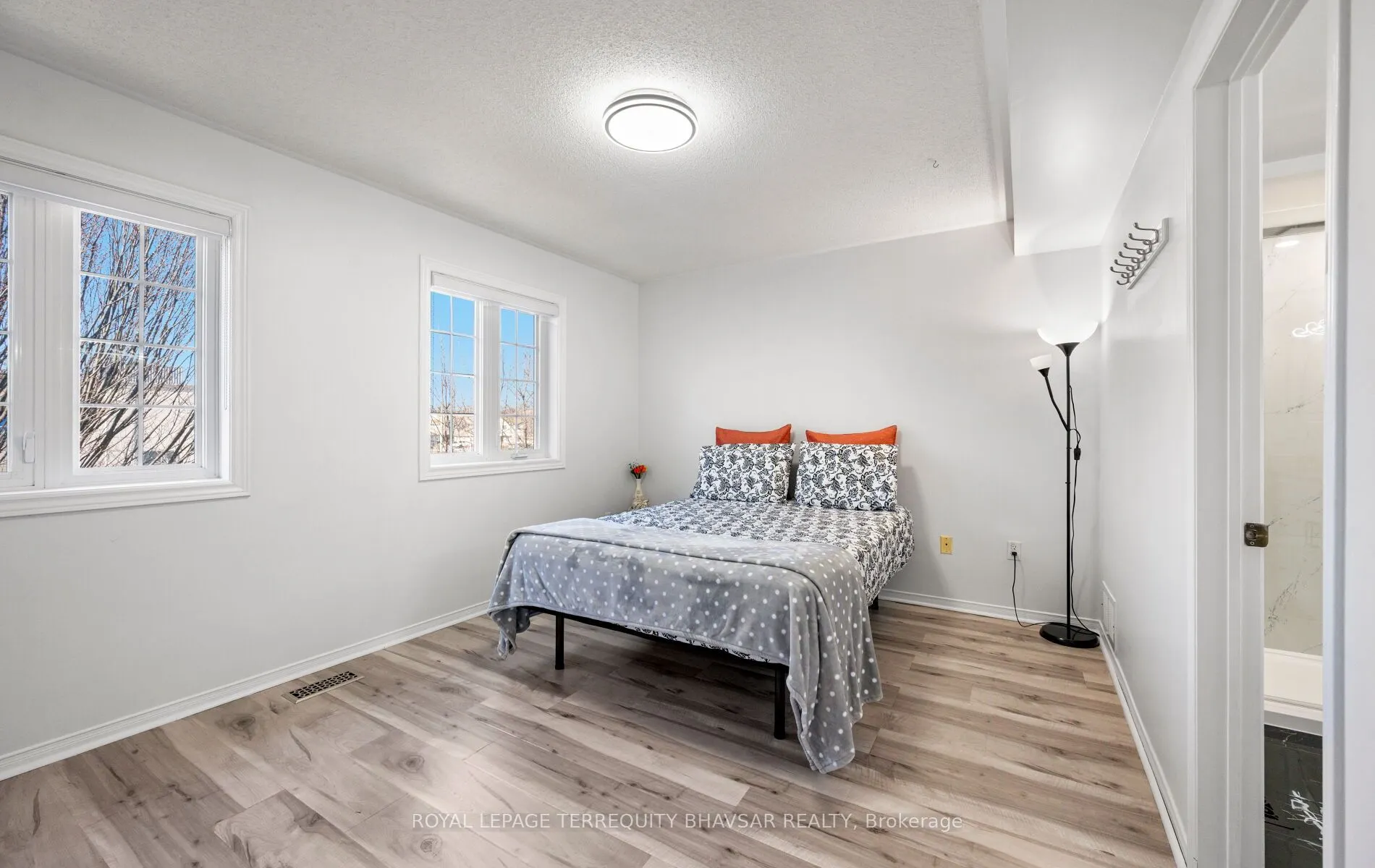 6830 Meadowvale Town Centre Circle #48