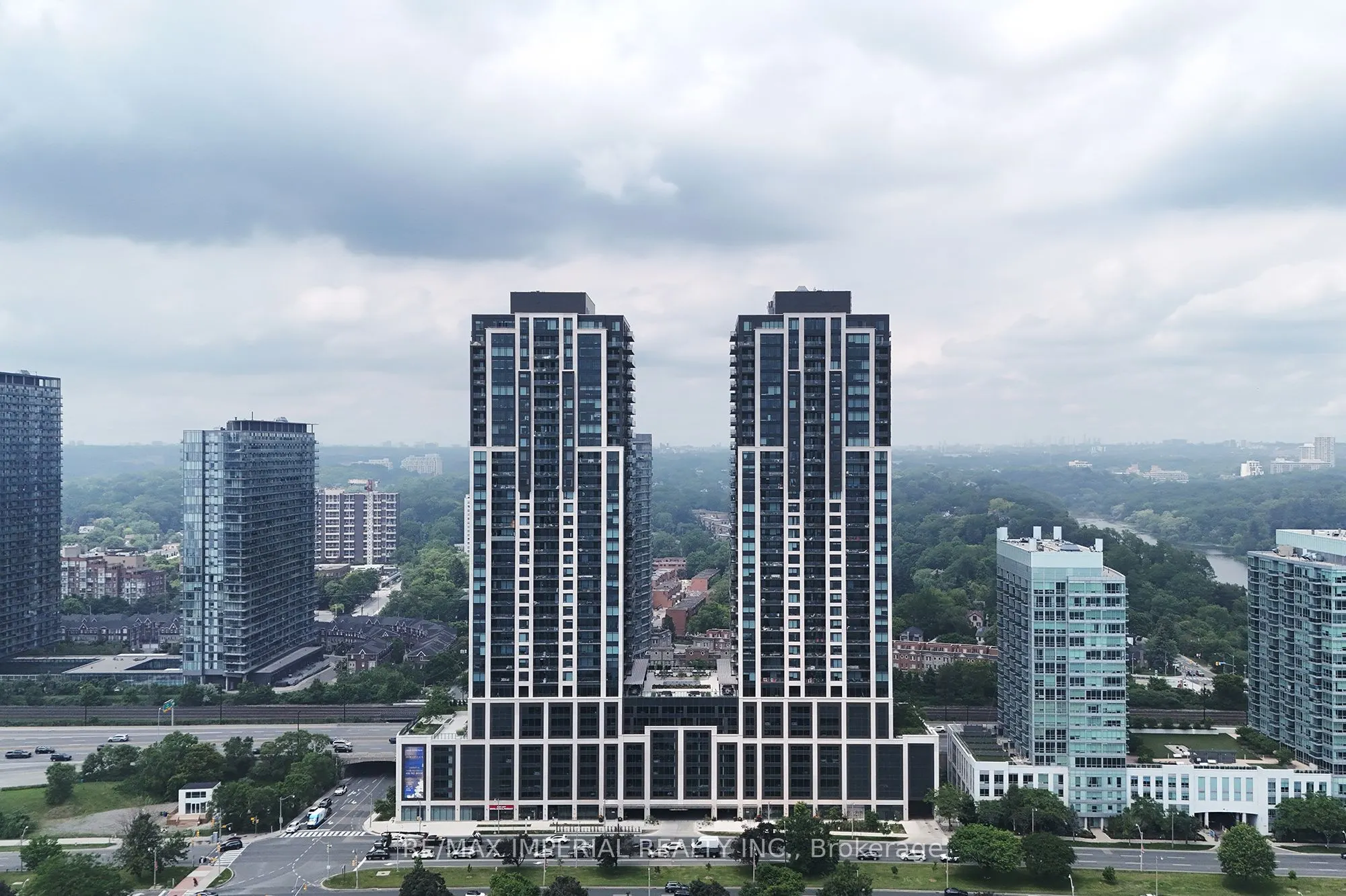 1926 Lakeshore Boulevard W #1607