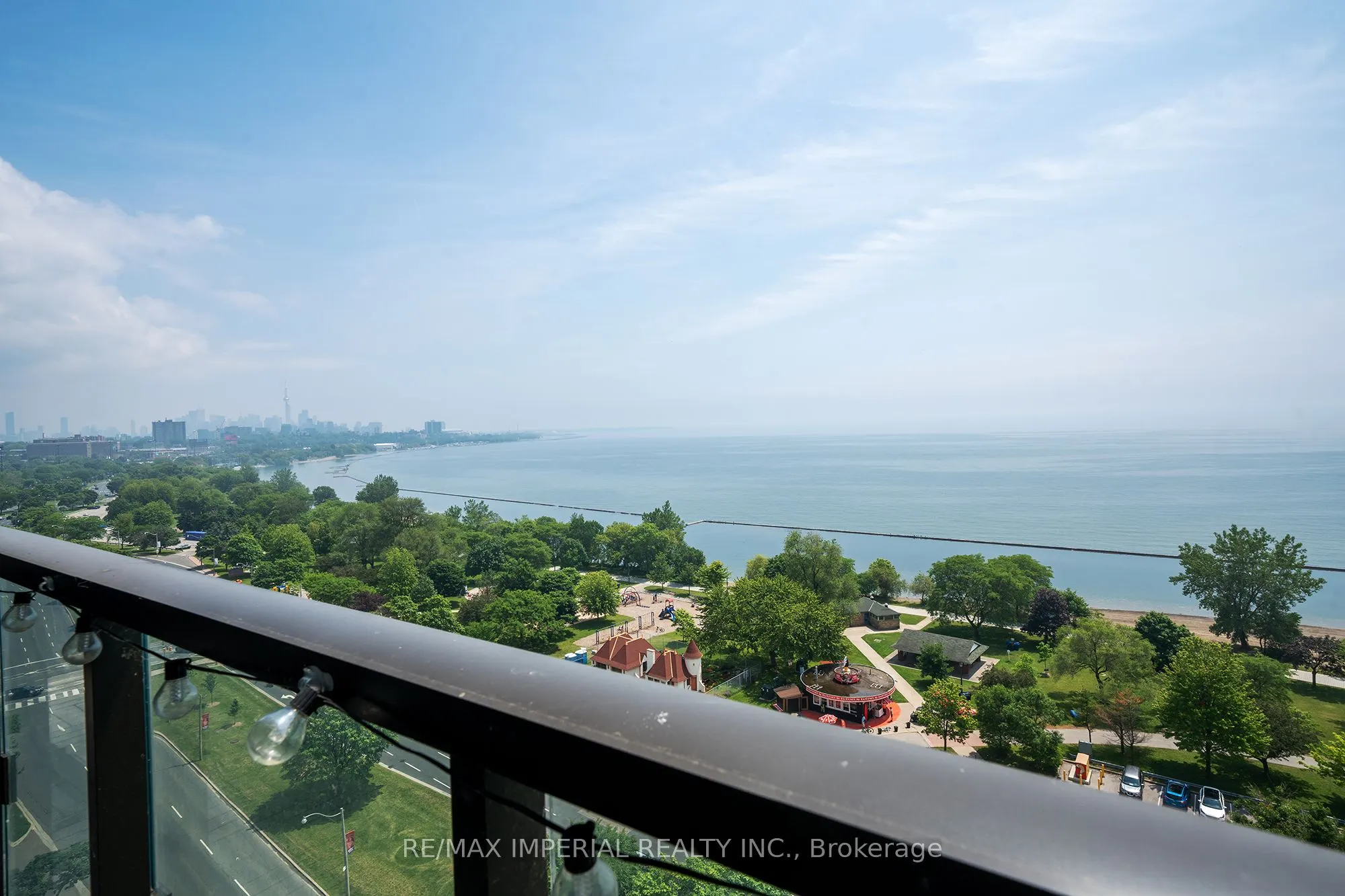 1926 Lakeshore Boulevard W #1607