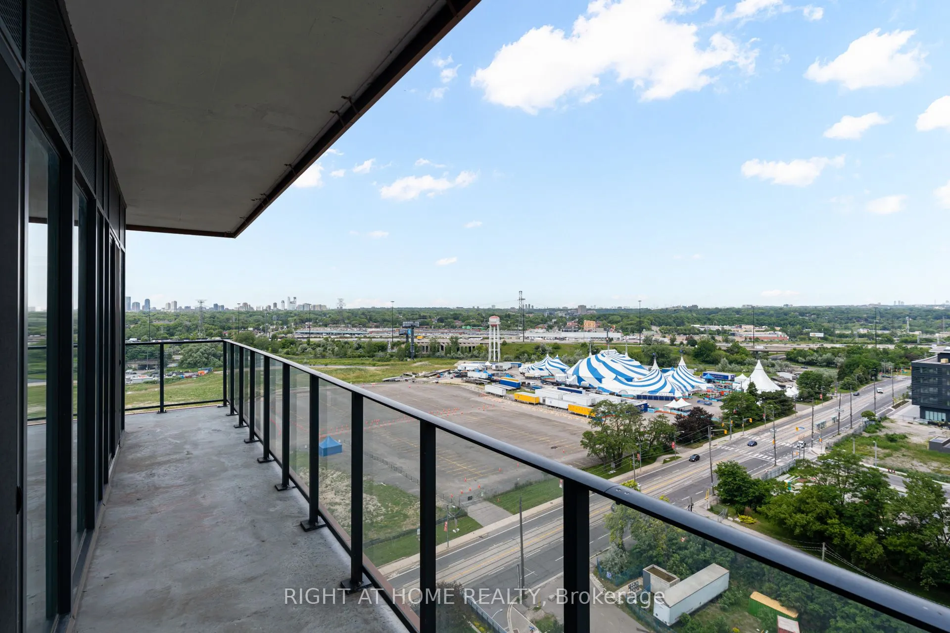 30 Shore Breeze Drive #1413