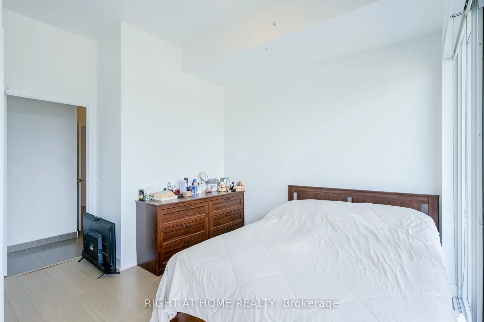 30 Shore Breeze Drive #1413