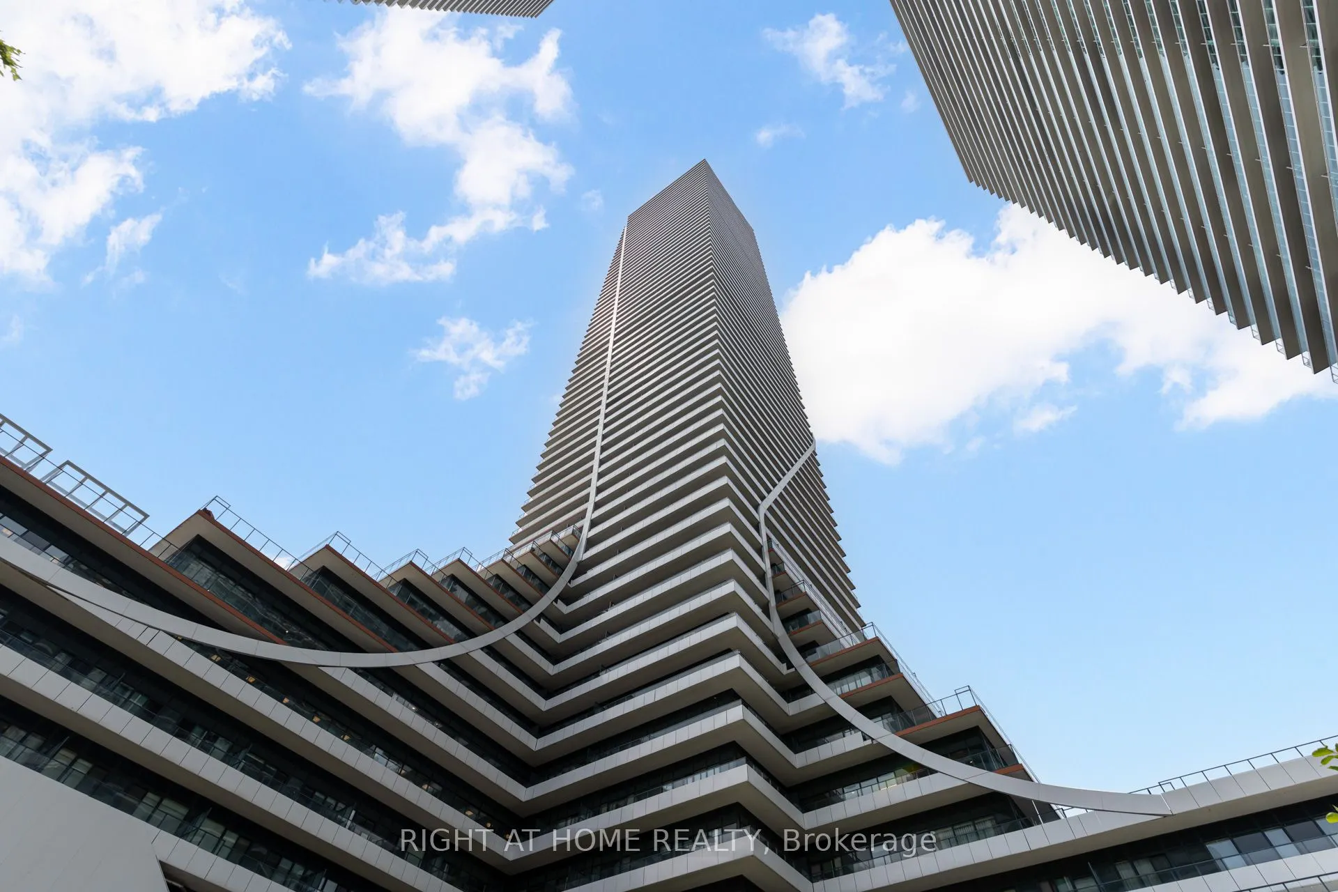 30 Shore Breeze Drive #1413