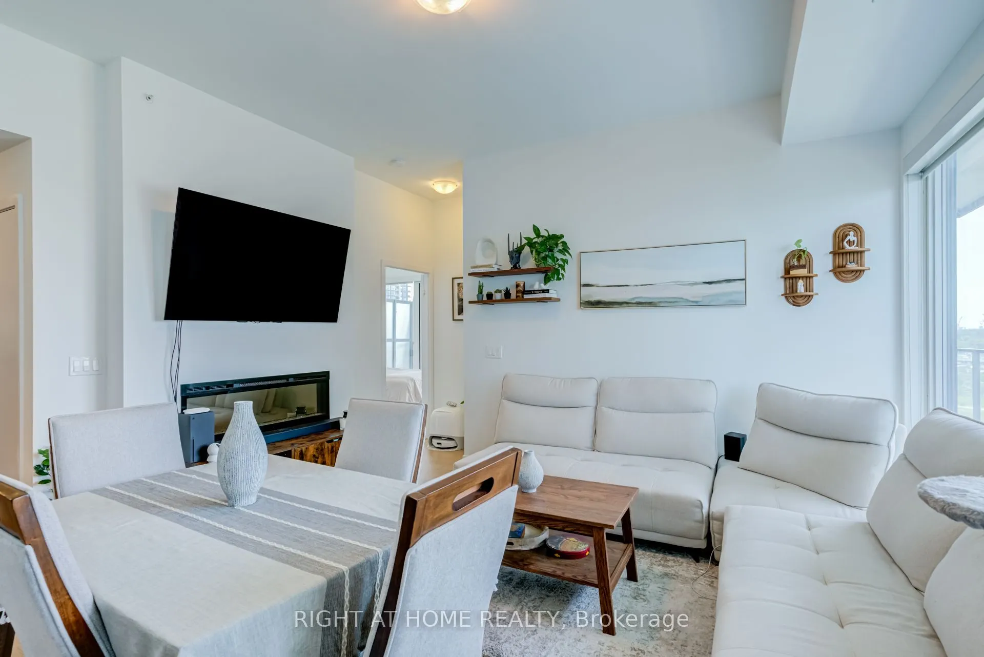 30 Shore Breeze Drive #1413