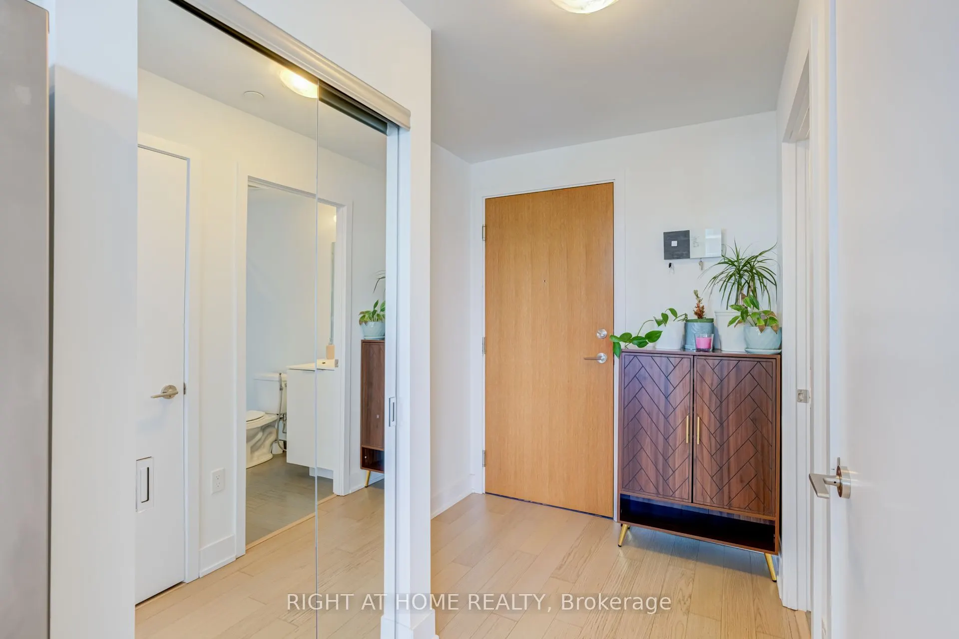 30 Shore Breeze Drive #1413