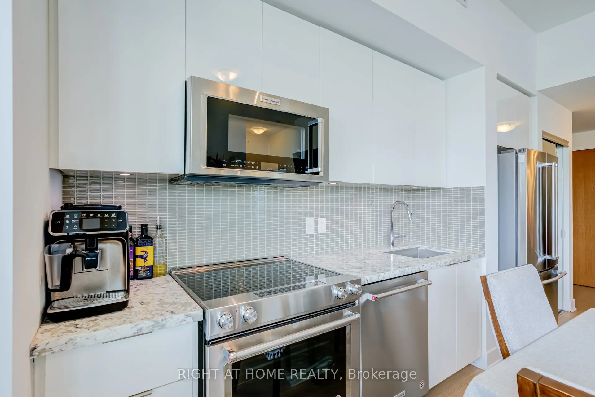 30 Shore Breeze Drive #1413