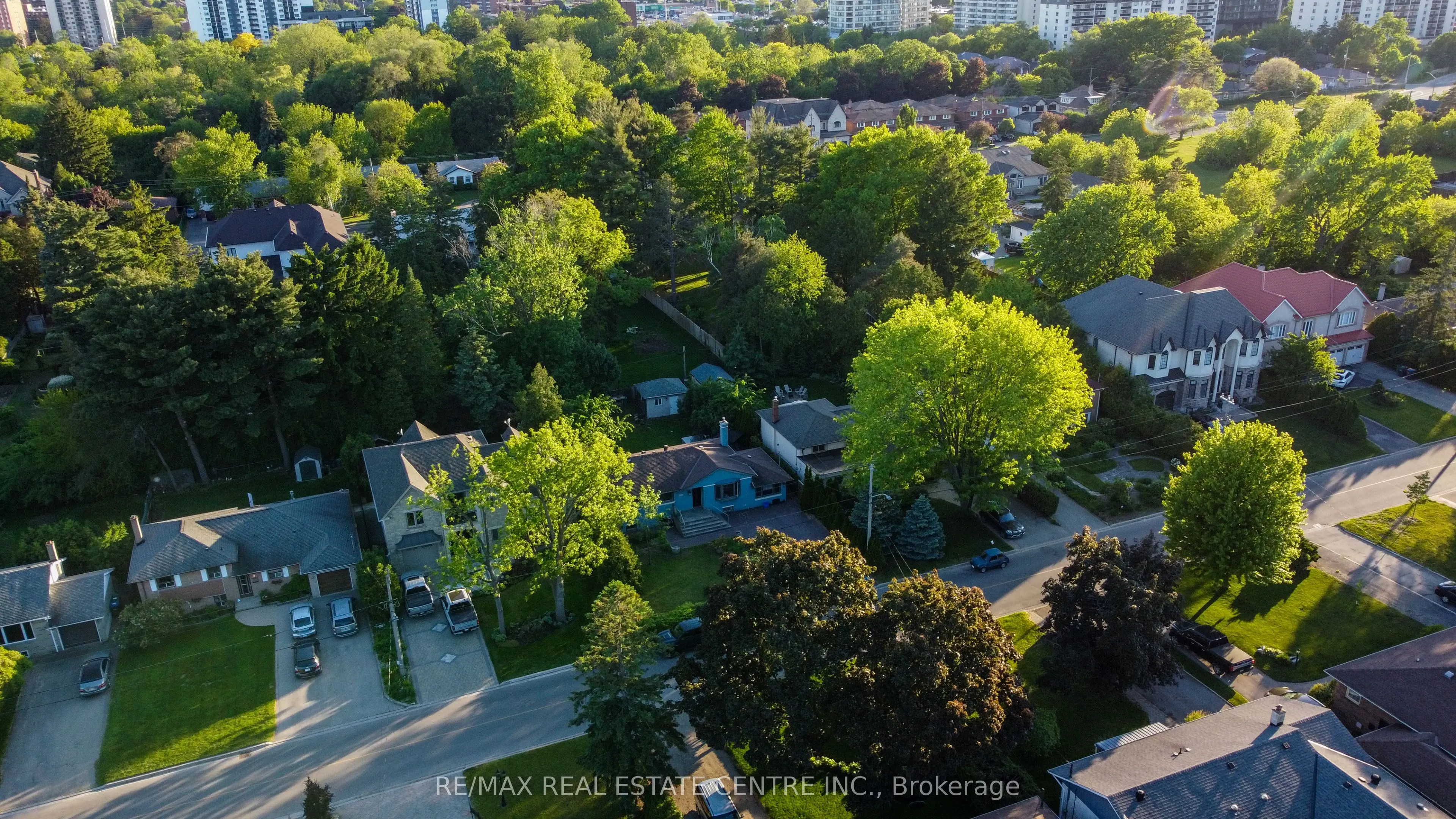 2450 Edenhurst Drive