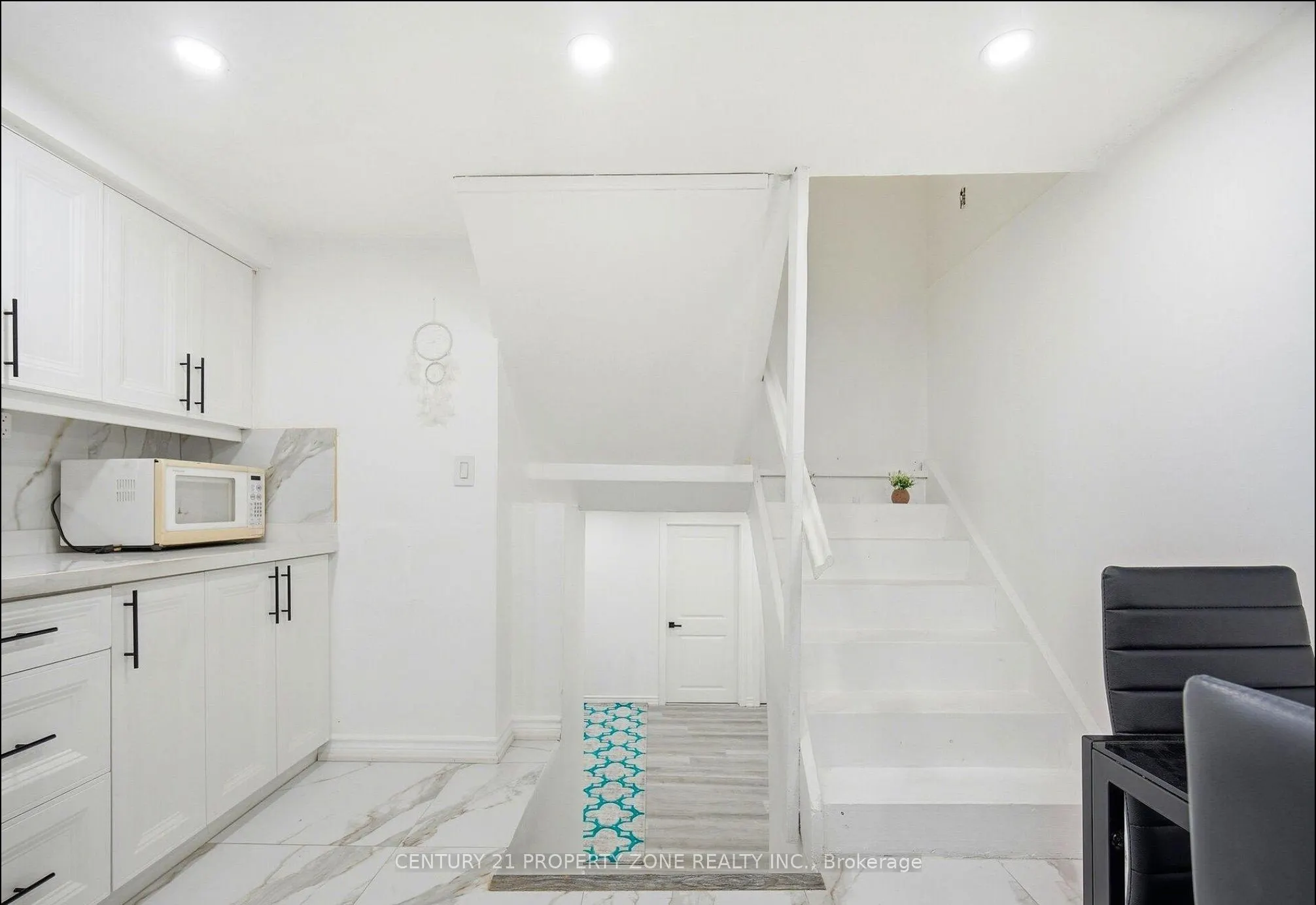 25 Abell Drive