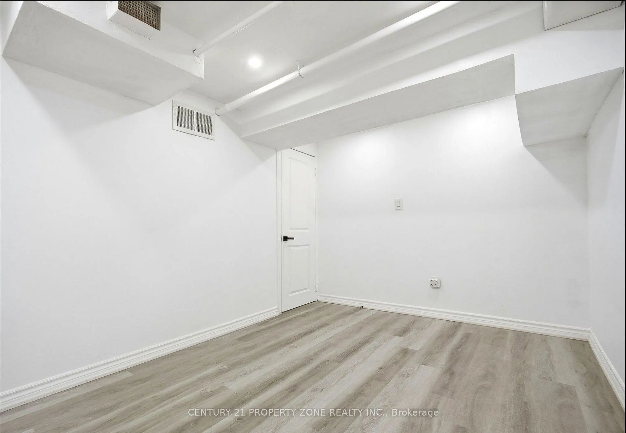 25 Abell Drive
