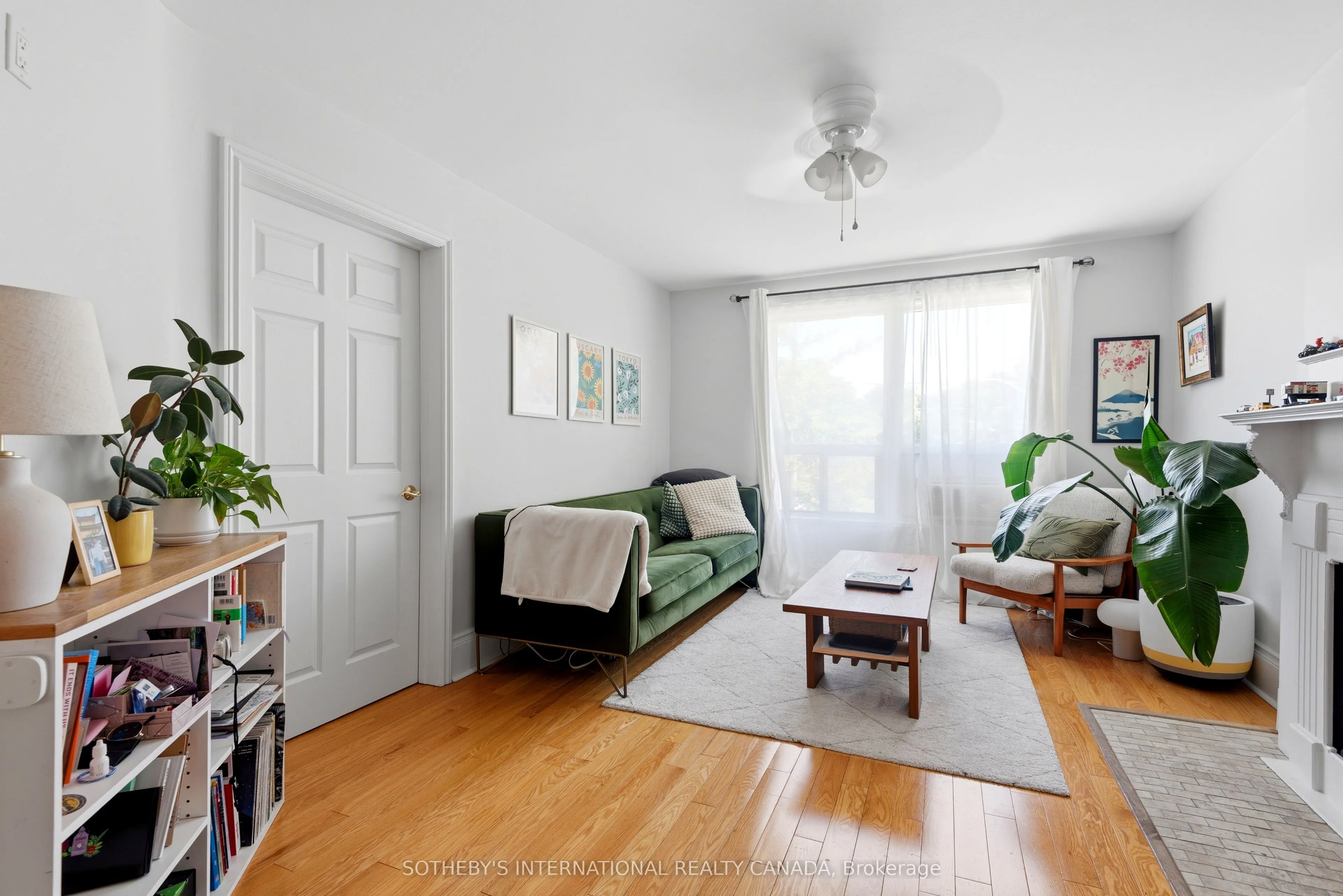 376 Sunnyside Avenue
