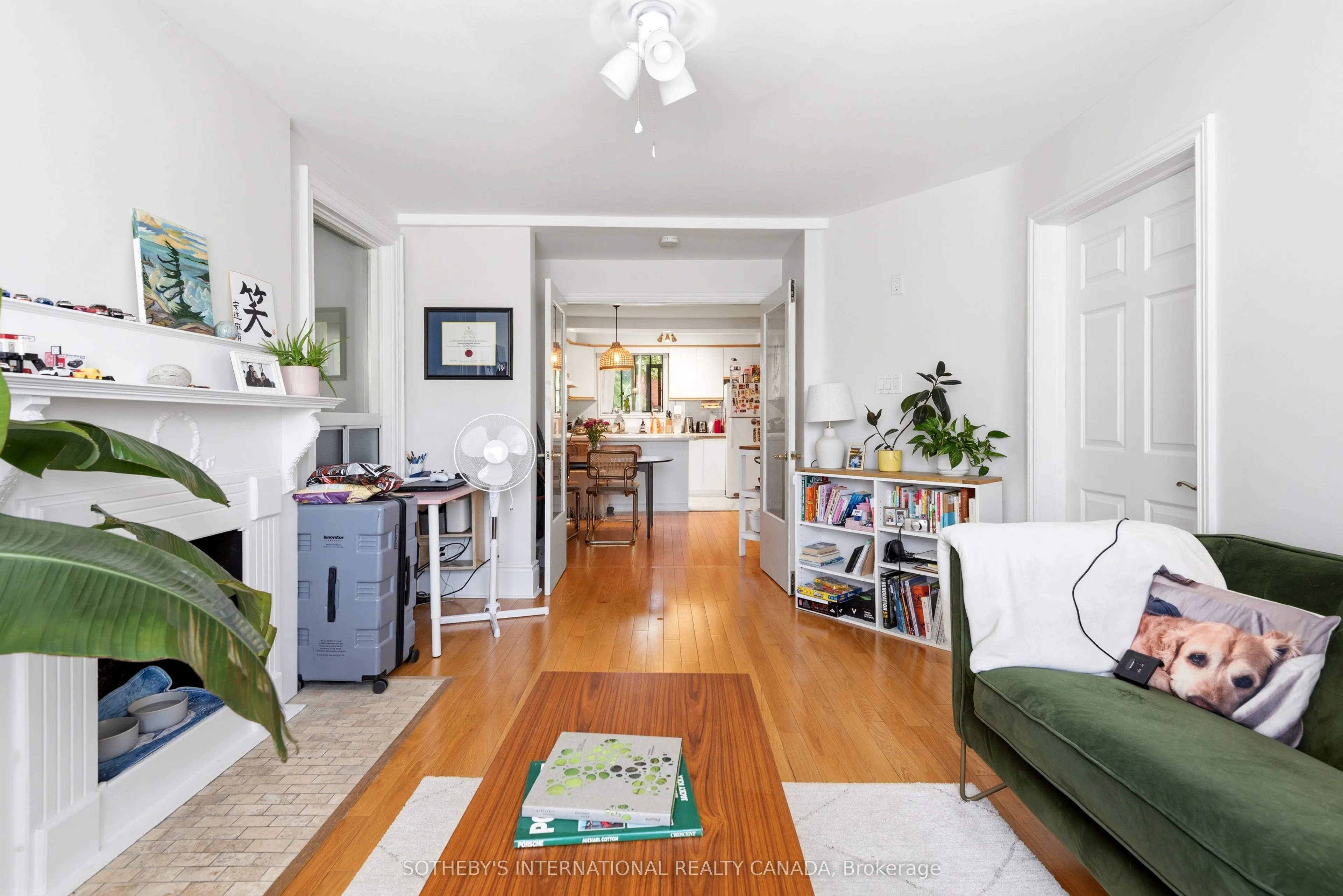 376 Sunnyside Avenue