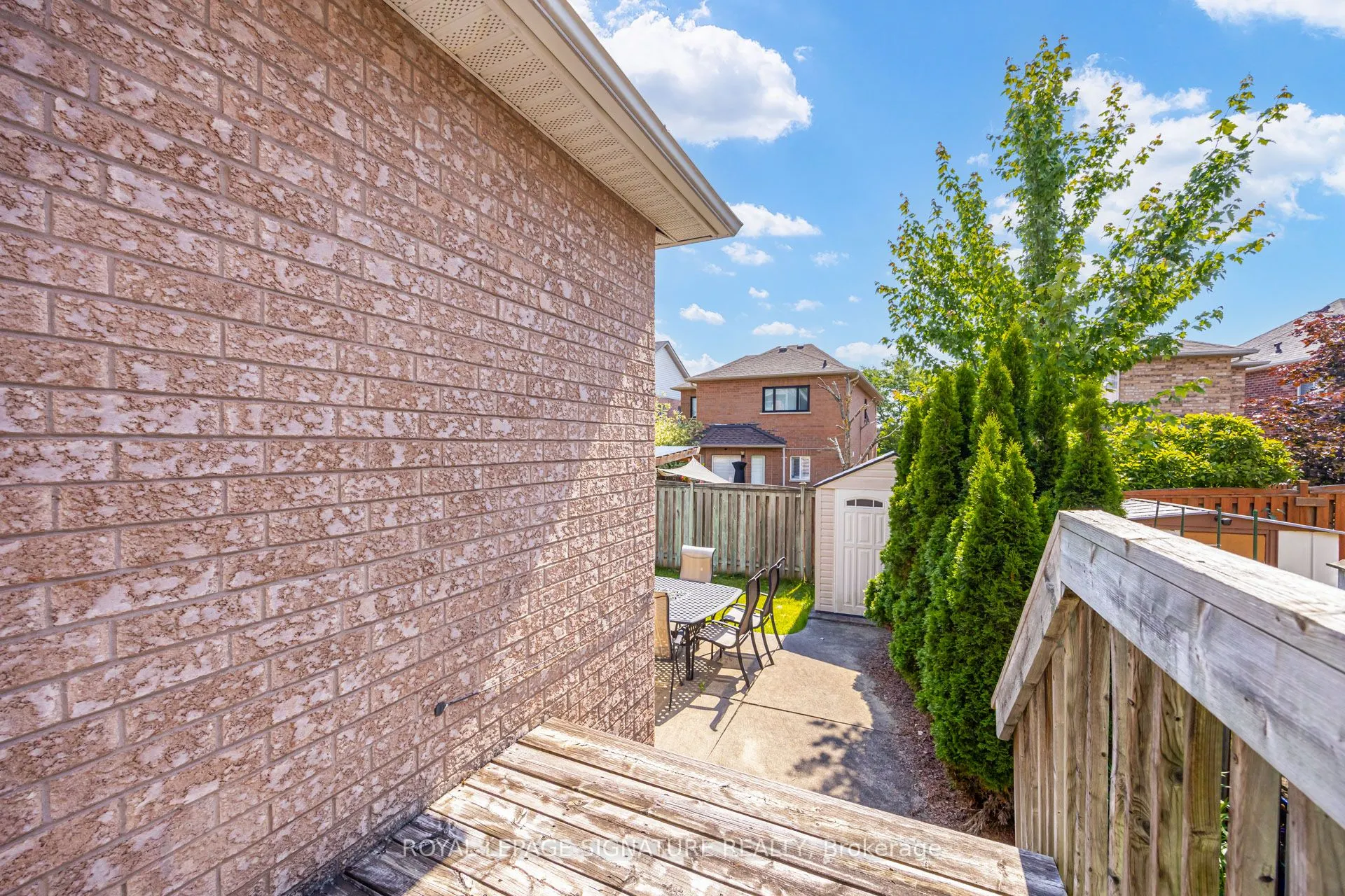 82 Belmont Boulevard