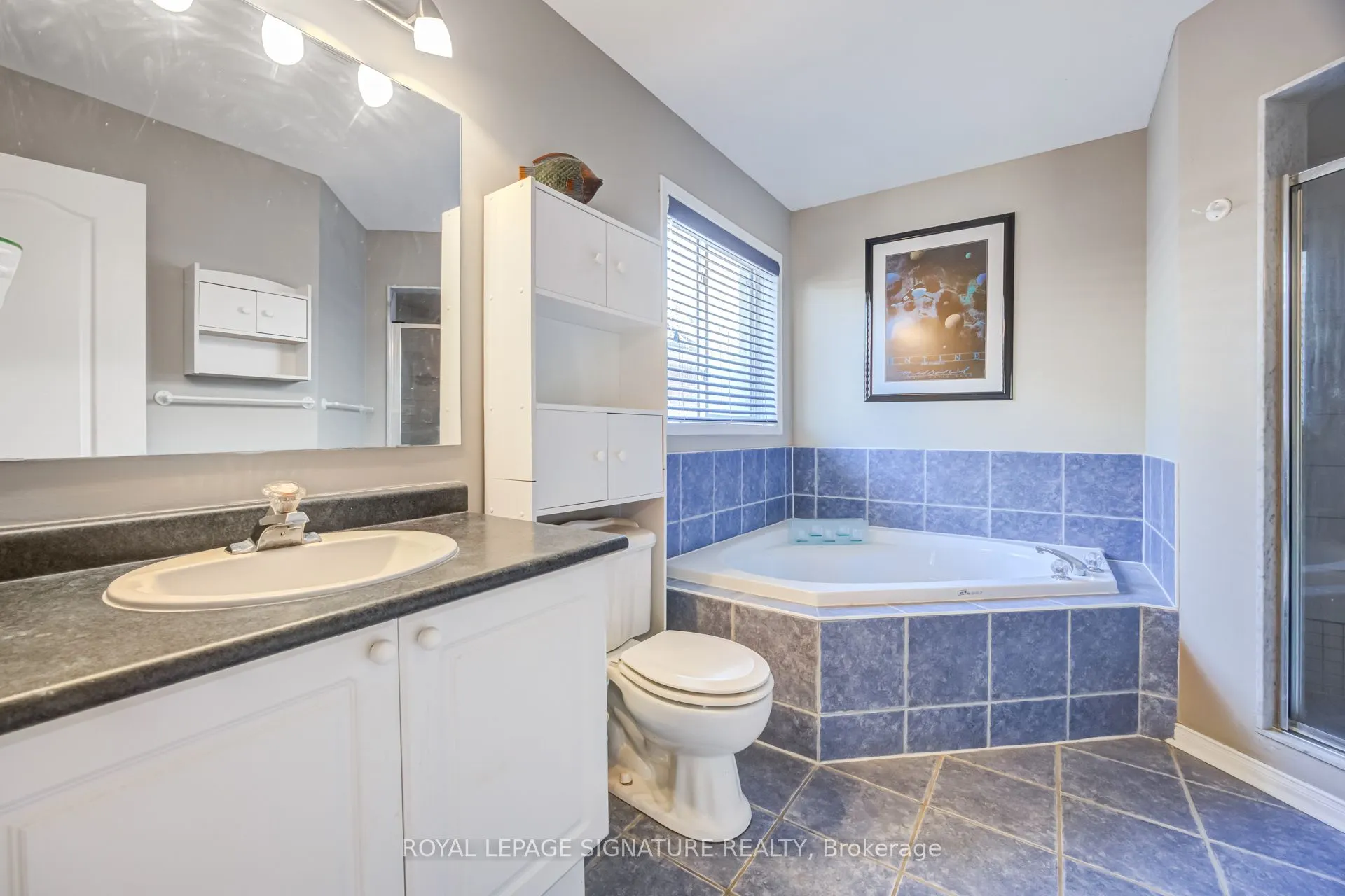 82 Belmont Boulevard