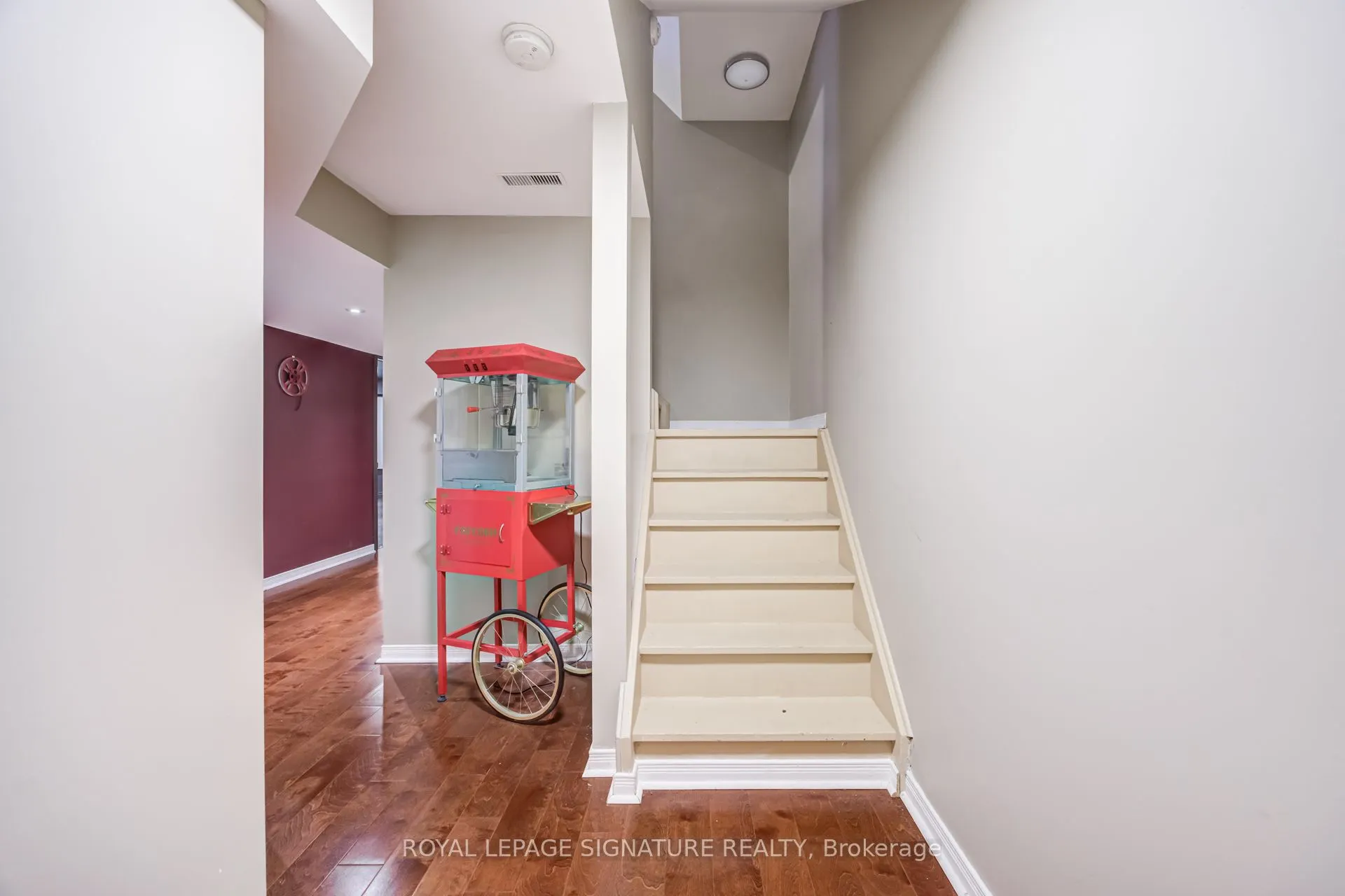 82 Belmont Boulevard